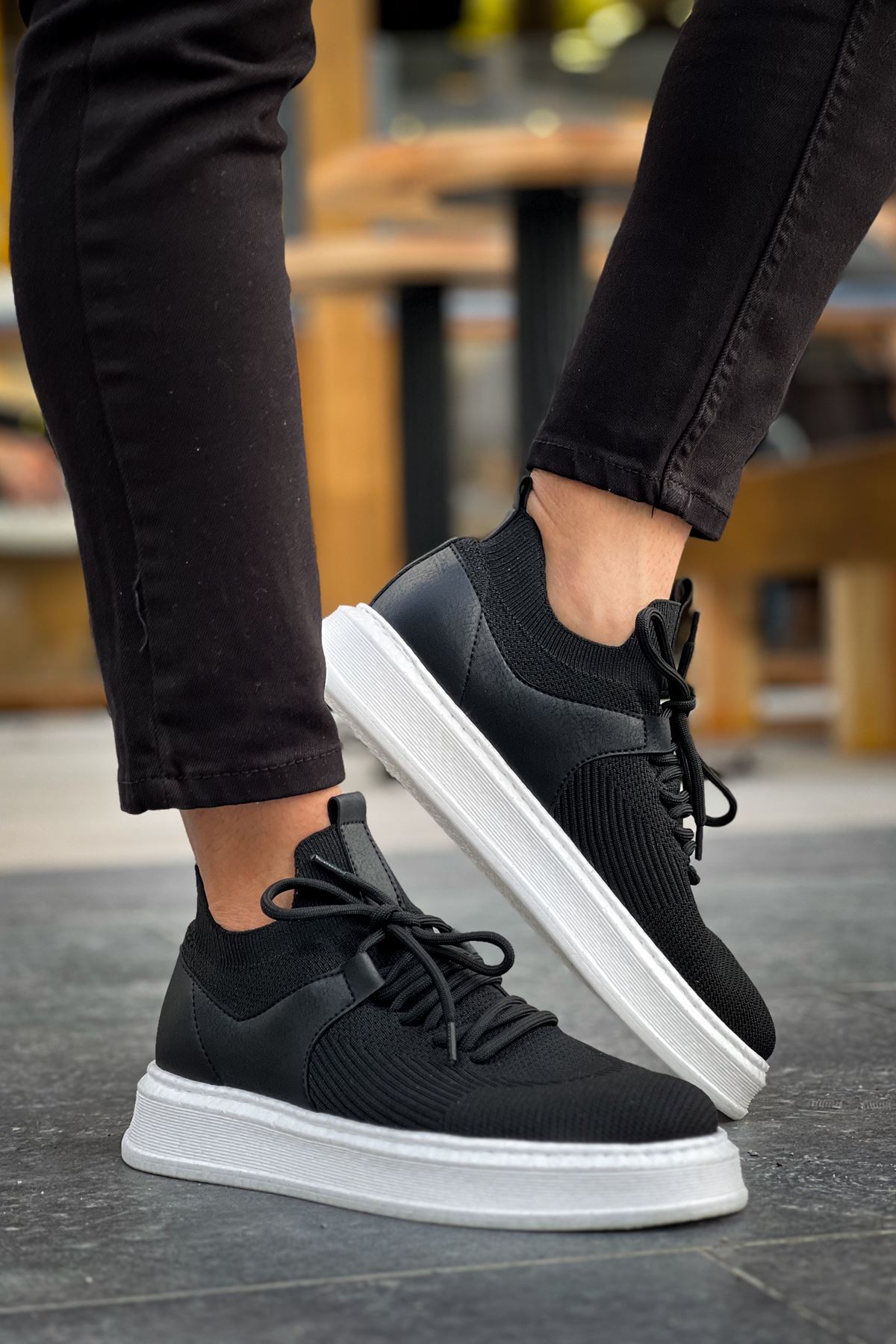Bağcık Detaylı Triko Kumaş Erkek Spor Ayakkabı Siyah - Görsel 6