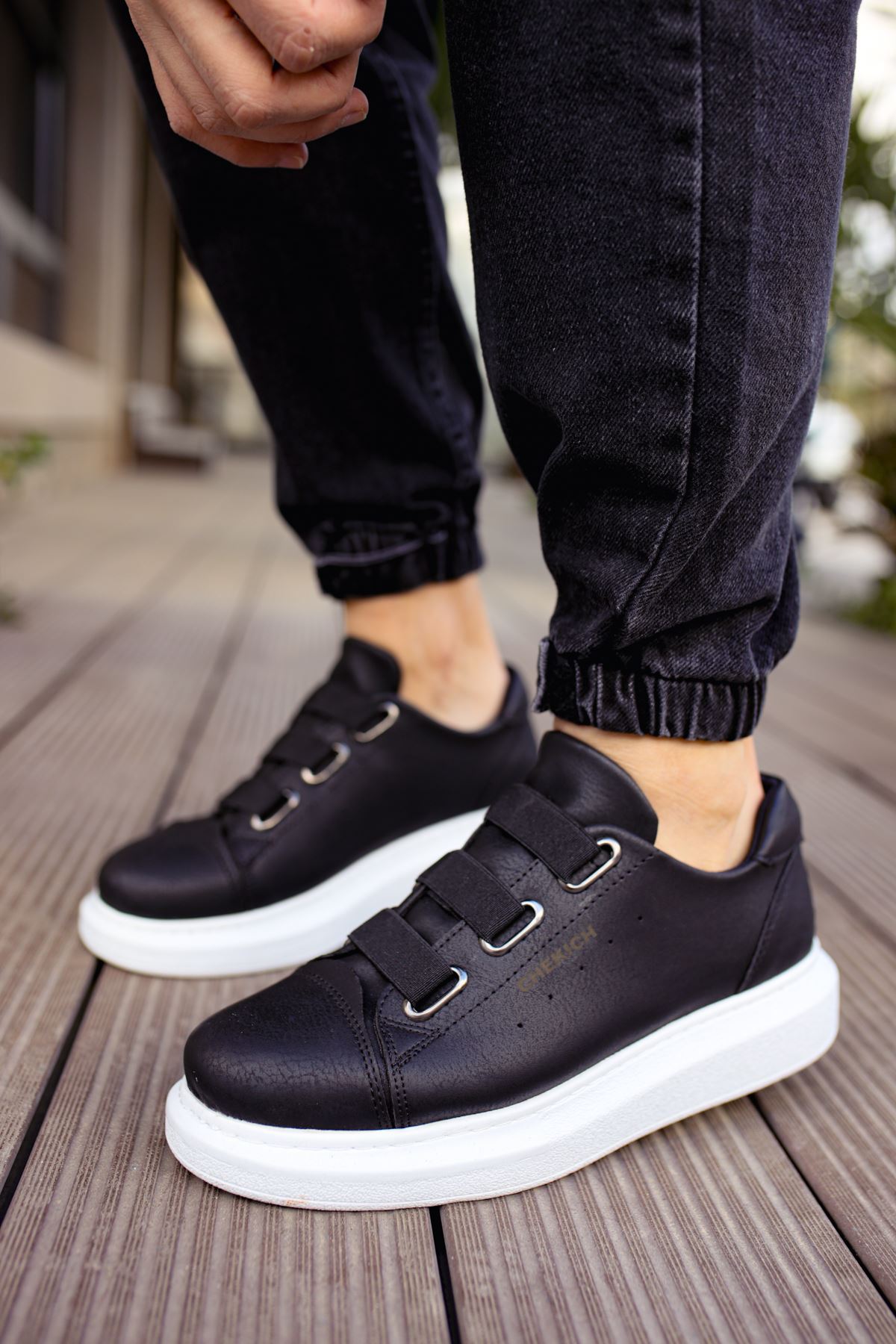 Lastikli Erkek Spor Ayakkabı Siyah - Görsel 2