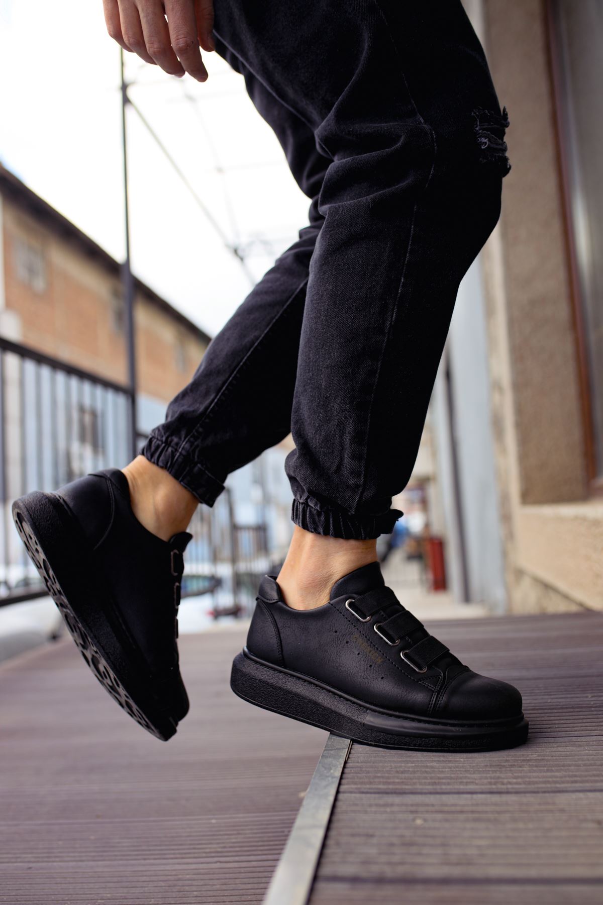 Lastikli Erkek Spor Ayakkabı Siyah - Görsel 3