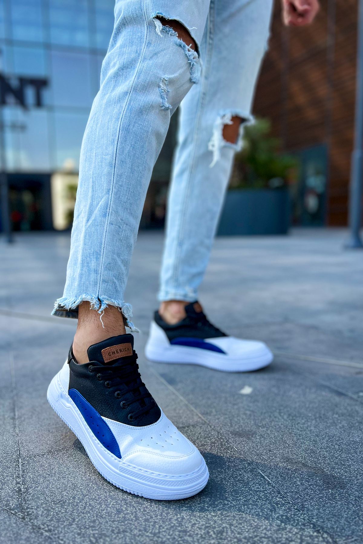 Bağcıklı Erkek Spor Ayakkabı Beyaz Siyah Saks - Görsel 3