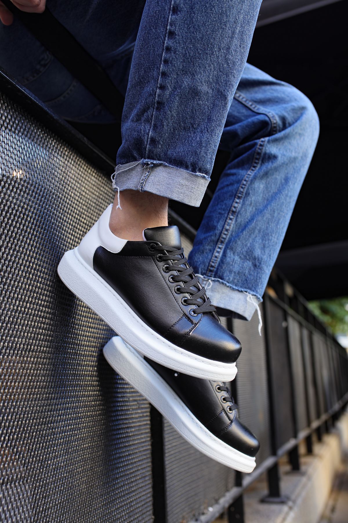 Bağcıklı Erkek Spor Ayakkabı Siyah Beyaz - Görsel 3