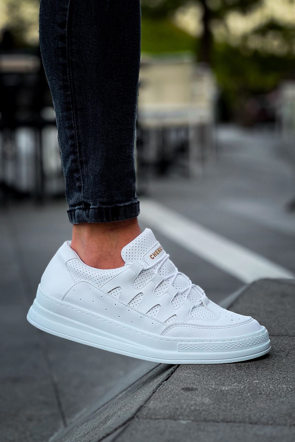 Bağcık Detaylı Erkek Spor Ayakkabı Beyaz - Görsel 6