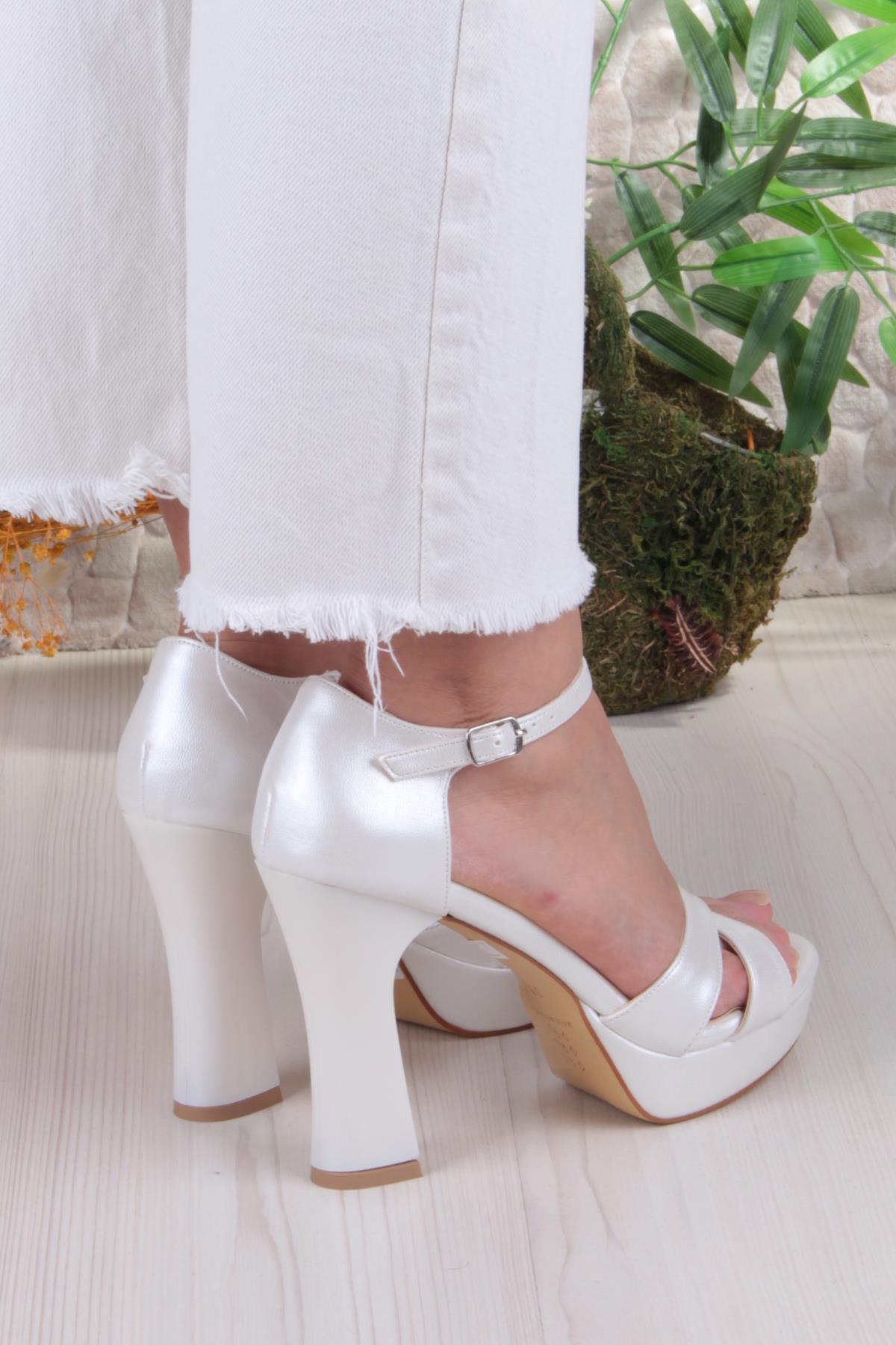 3330 Jena Platform Taban Yüksek Topuklu Kadın Ayakkabı - Görsel 5