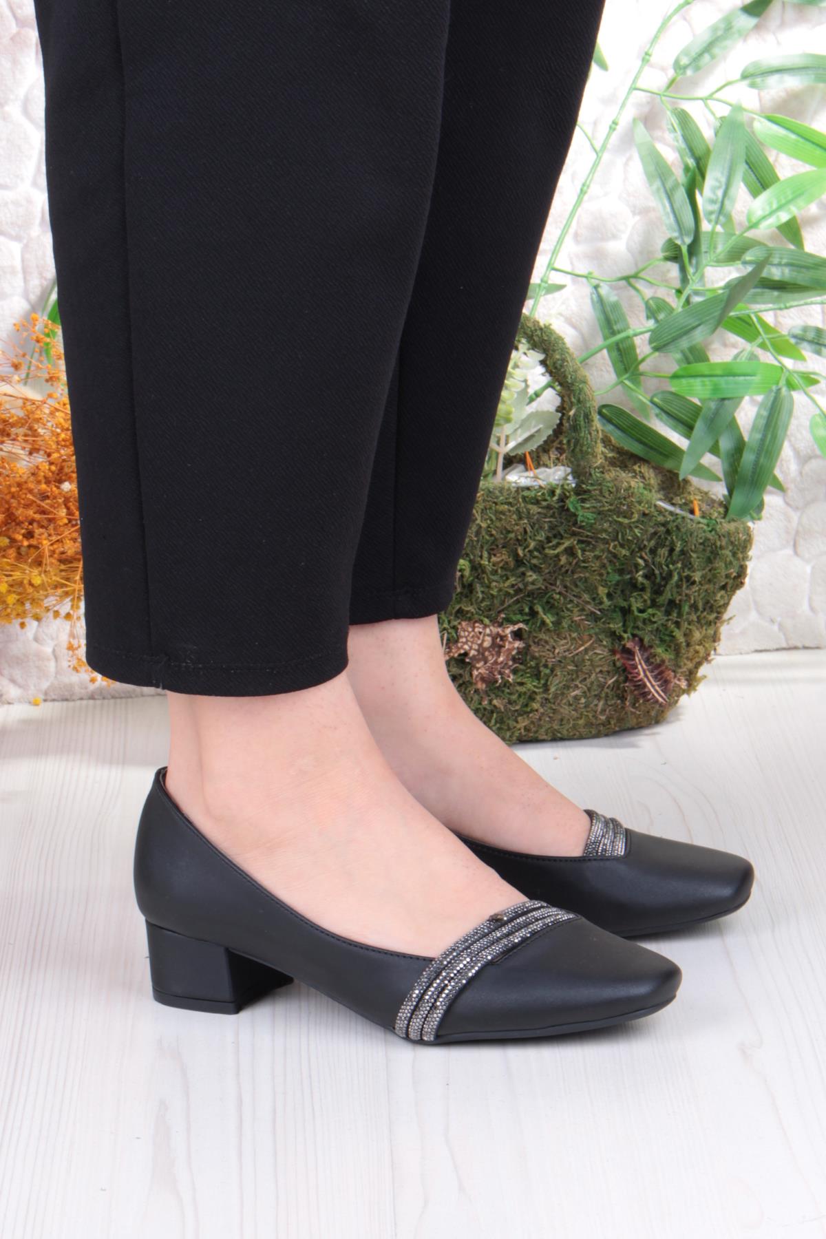 16503 Erdem Taş Detaylı Alçak Topuklu Kadın Ayakkabı - Görsel 4