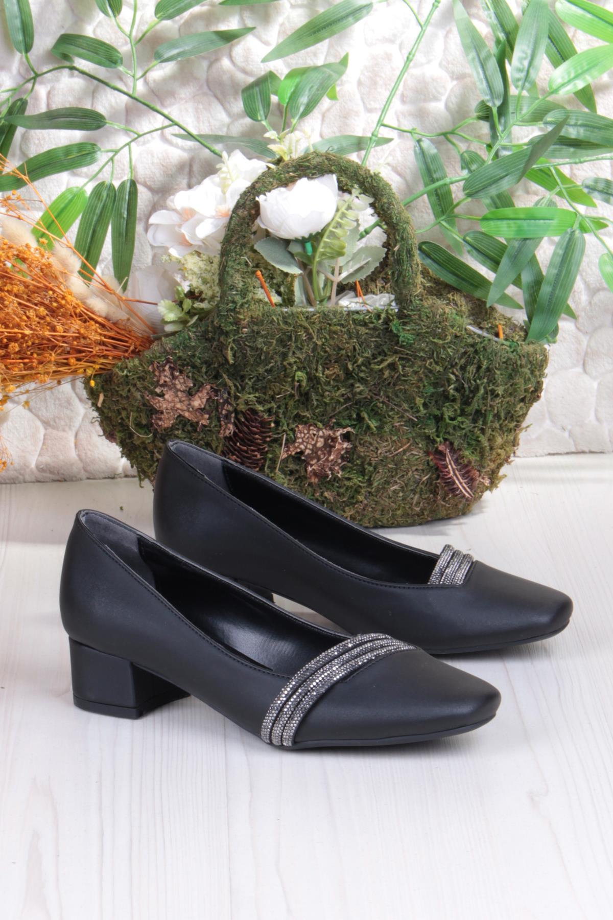 16503 Erdem Taş Detaylı Alçak Topuklu Kadın Ayakkabı - Görsel 6