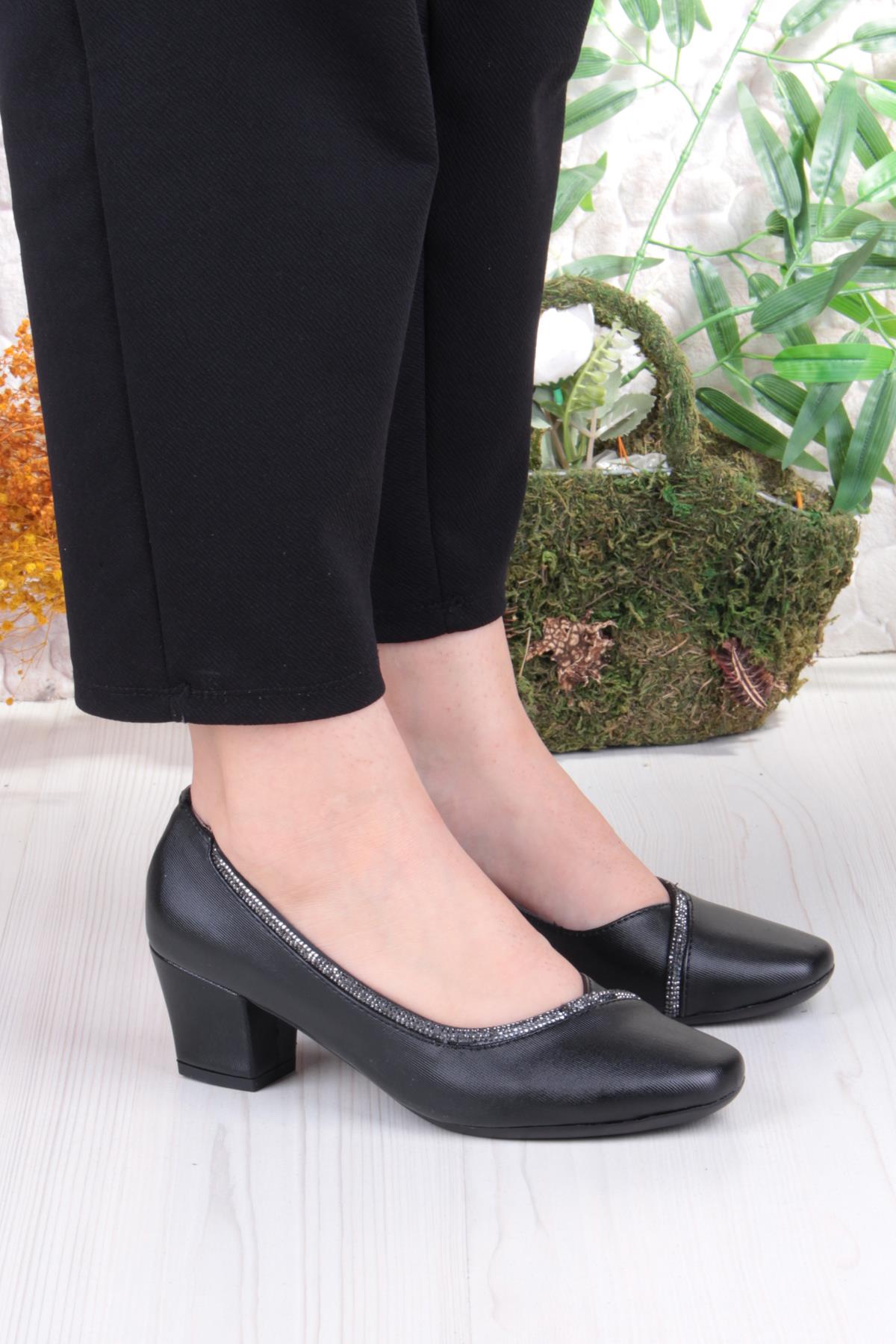 168606 Nur Taş Detaylı Alçak Topuklu Kadın Ayakkabı - Görsel 4