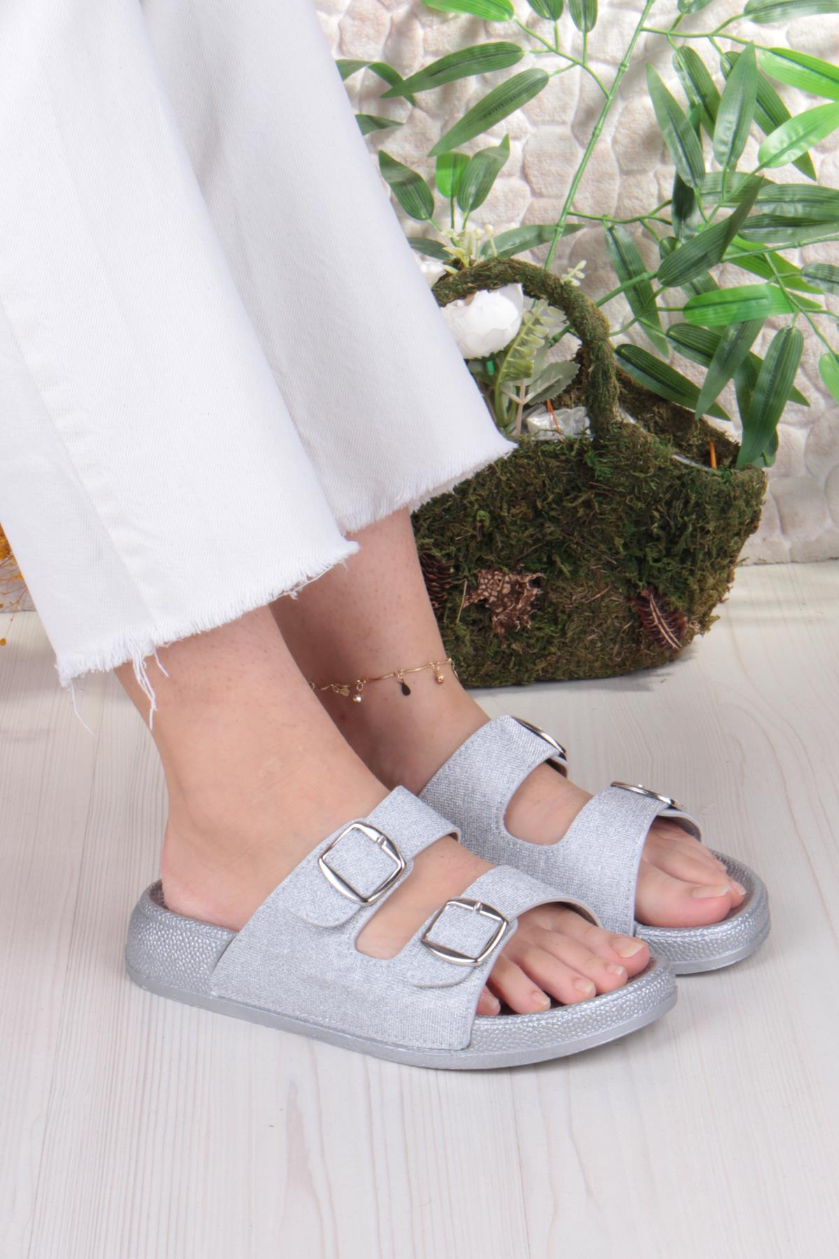 01108 Pienn Anatomik Esnek Rahat Simli Baskılı İki Tokalı Kadın Terlik - Görsel 2