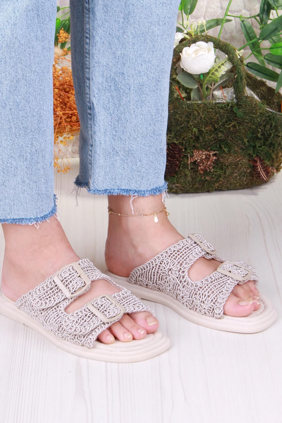 5053 Soft Rahat Örgülü İki Tokalı Kadın Terlik - Görsel 4