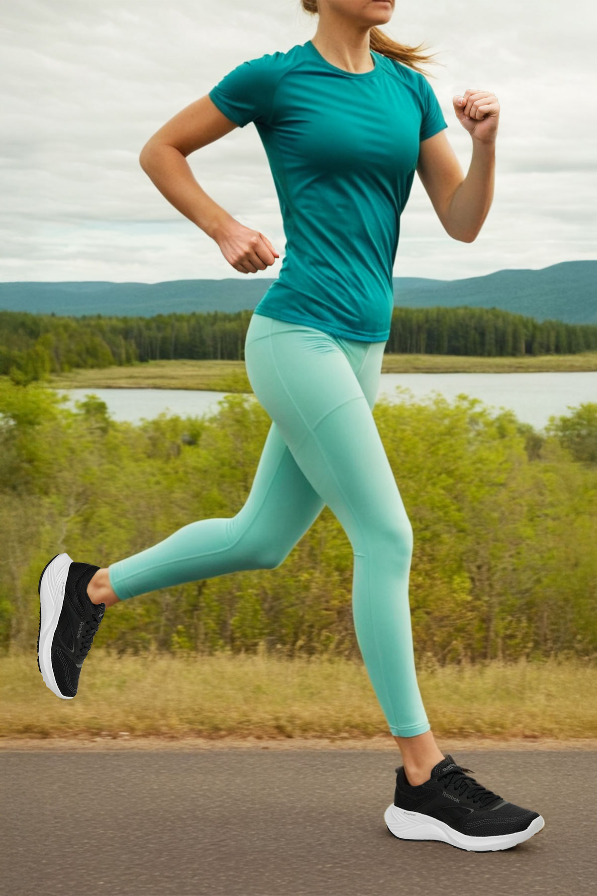 Reebok ENERGEN TECH 2 Siyah Kadın Koşu Ayakkabısı - Görsel 3