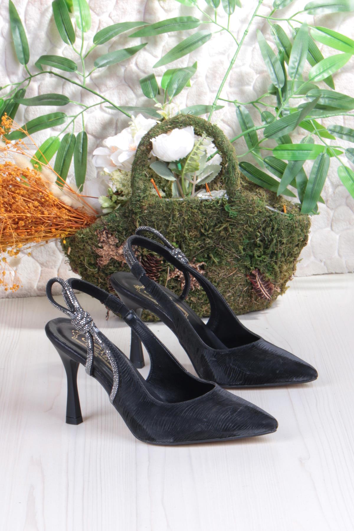 35388 Jena Simli Taş Büzgü Detaylı Önü Kapalı Arkası Açık Topuklu Kadın Ayakkabı - Görsel 6