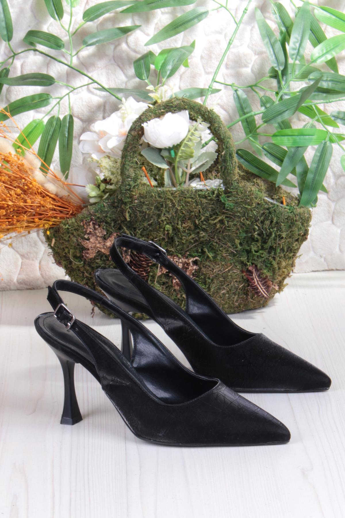 086-5030 Fls Önü Kapalı Baskılı Arkası Açık Topuklu Ayakkabı - Görsel 6