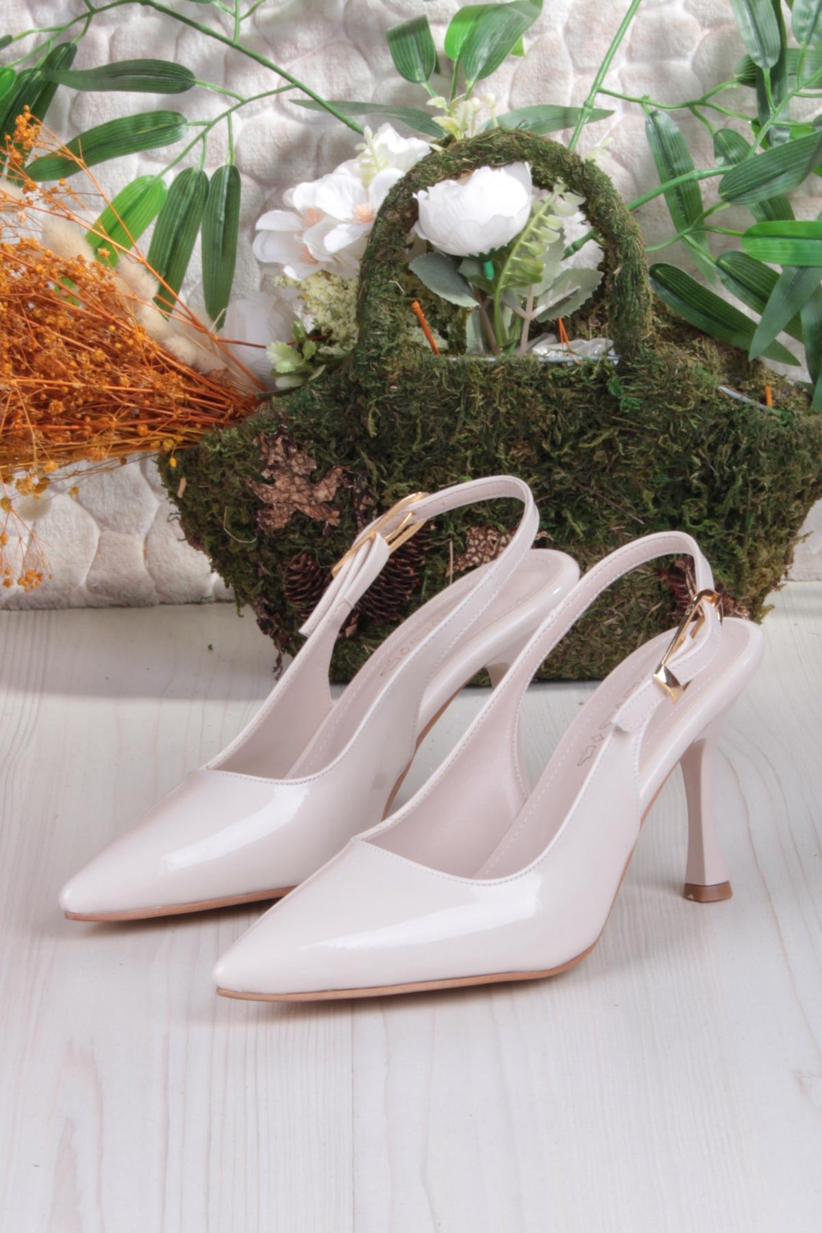 3670 Uraz Rugan Toka Detaylı Arkası Açık Önü Kapalı Topuklu Kadın Ayakkabı - Görsel 7