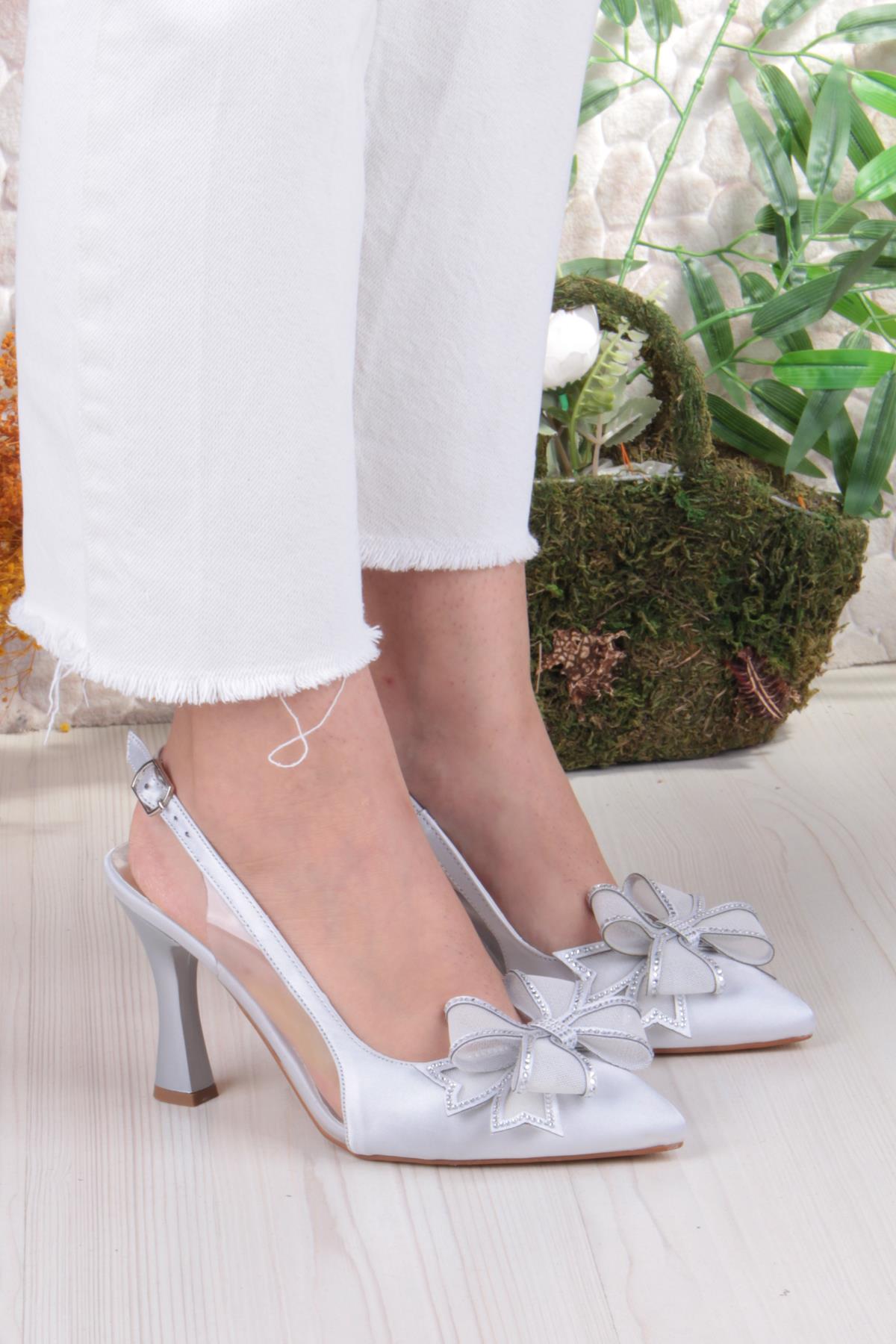 35387 Jena Simli Taşlı Fiyonk Detaylı Önü Kapalı Arkası Açık Topuklu Kadın Ayakkabı - Görsel 4