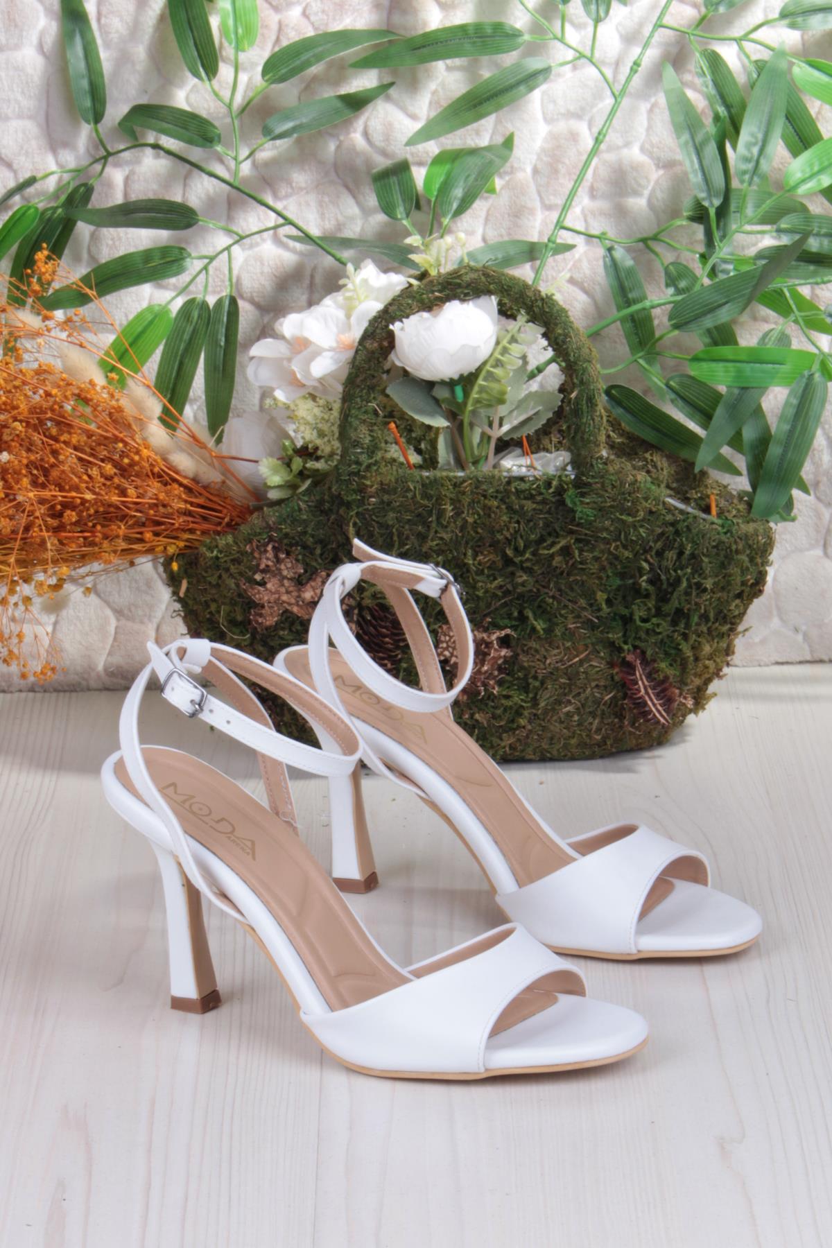 1648 Arena Cilt Şık Zarif Tek Bant İnçe Topuklu Bilekten Bağlı Kadın Ayakkabı - Görsel 6