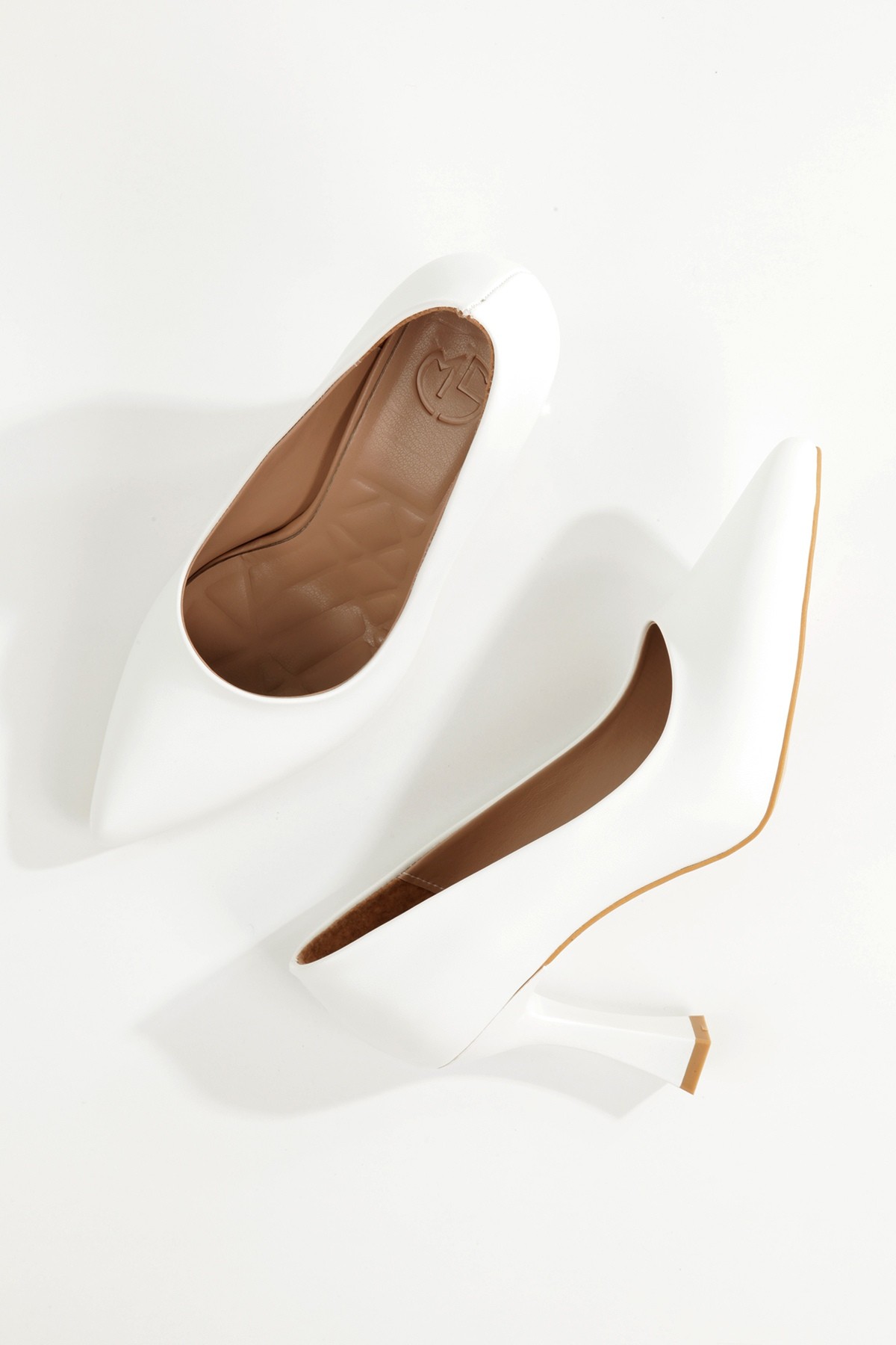 Kanger Beyaz Mat Kadeh Topuklu Ayakkabı Klasik Stiletto - Görsel 4