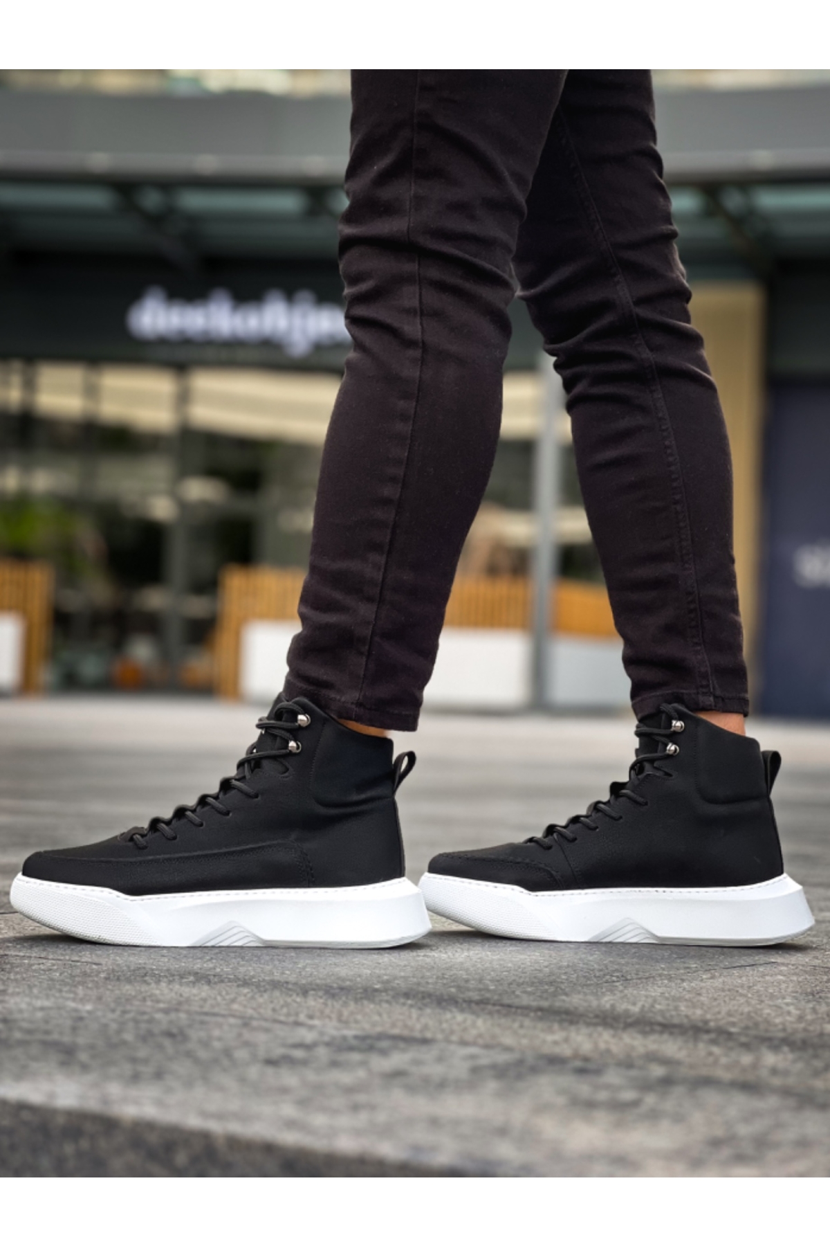 Bağcıklı Erkek Spor Bot SİYAH (BEYAZ TABAN) - Görsel 3