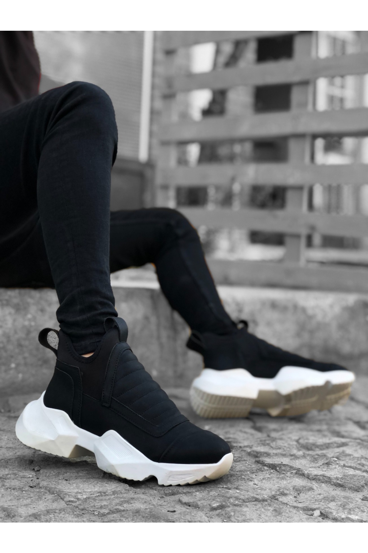 Bağcıksız Erkek Spor Bot SİYAH (BEYAZ TABAN) - Görsel 2
