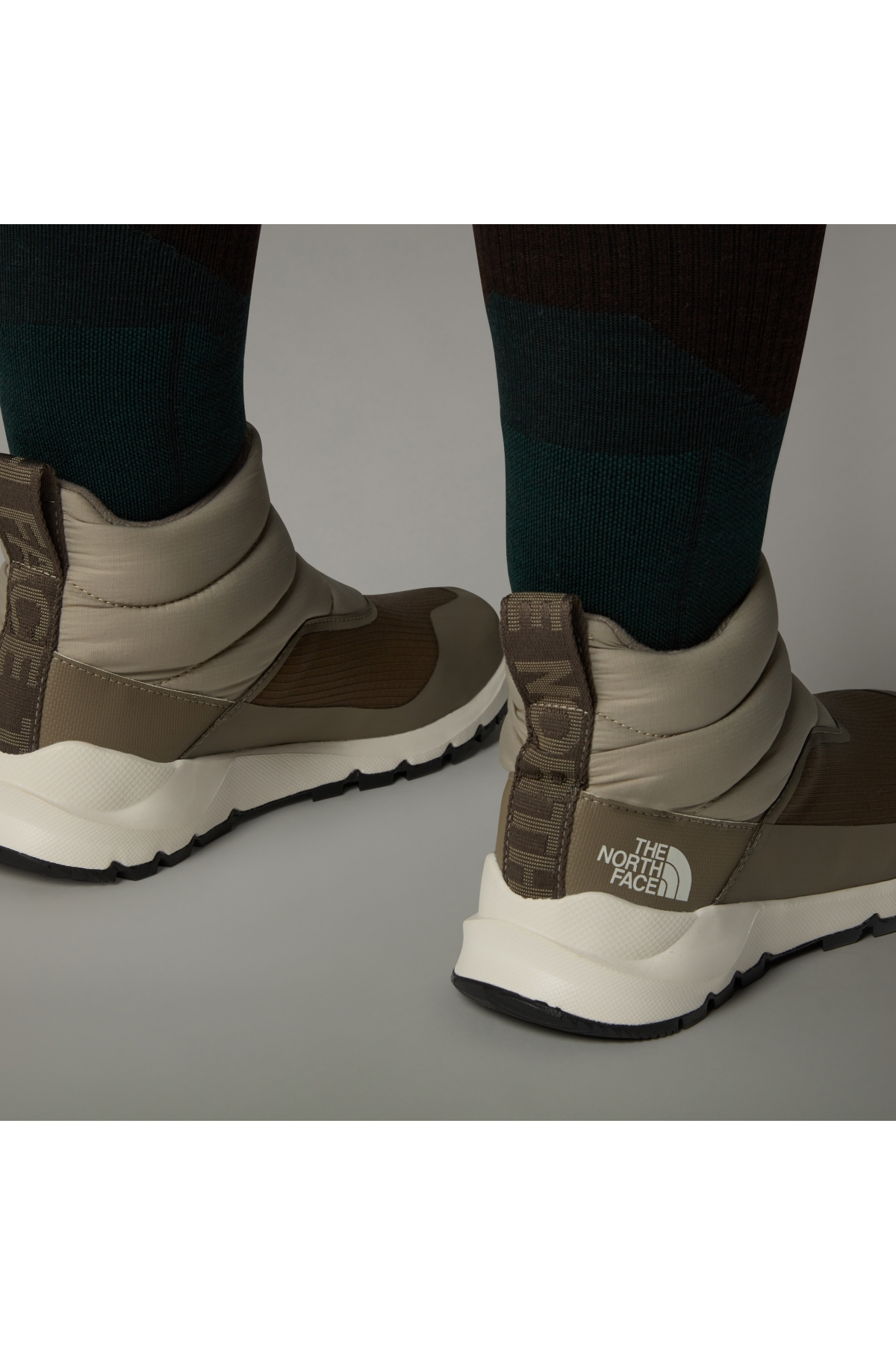 W Thermoball Progressive Zip Ii Wp Kadin Gri Bot Nf0a5lwf5ii1 - Görsel 6