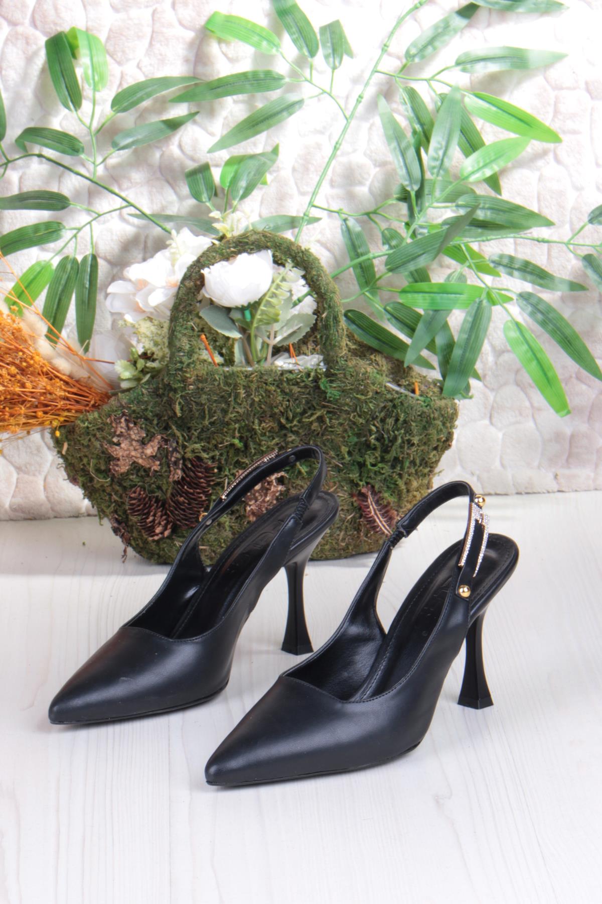 086-5047 Fls Önü Kapalı Taşlı Toka Detaylı Arkası Açık Topuklu Ayakkabı - Görsel 7