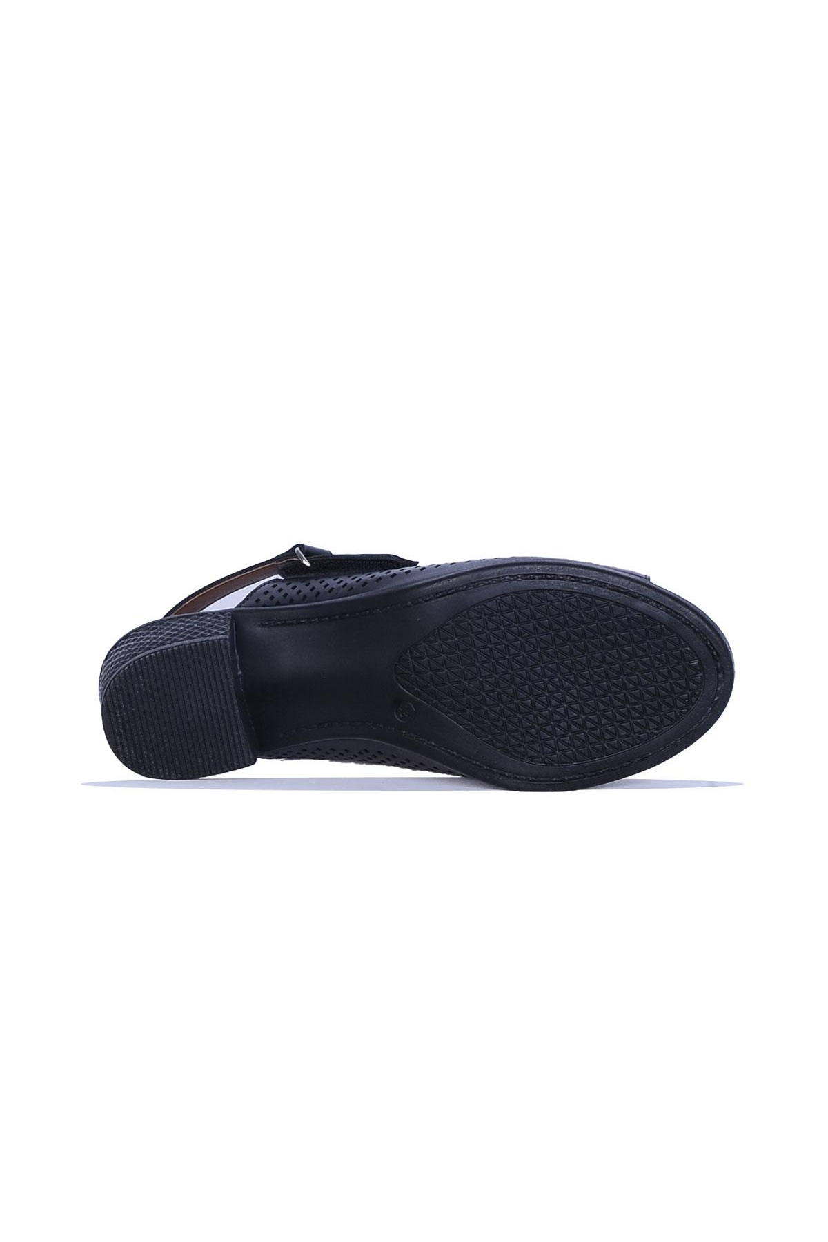 Fl2 Siyah 5cm Kadın Topuklu Sandalet - Görsel 4