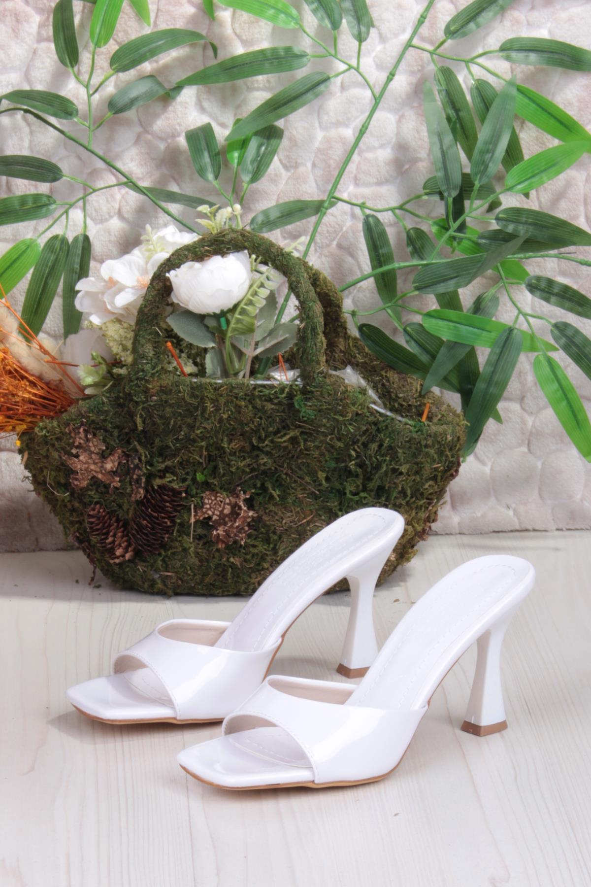 5133 Ares Rugan Tek Bantlı İnçe Yüksek Topuklu Kadın Terlik - Görsel 7