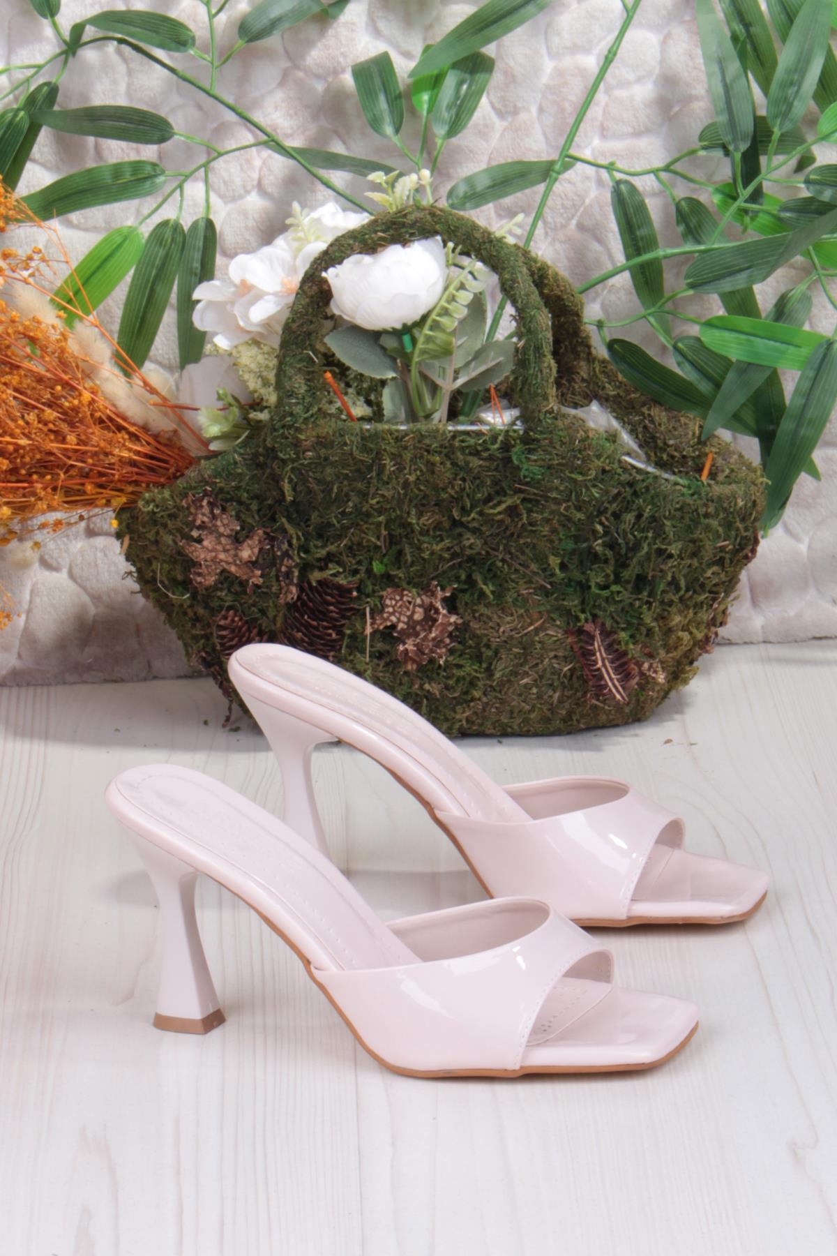 5133 Ares Rugan Tek Bantlı İnçe Yüksek Topuklu Kadın Terlik - Görsel 6