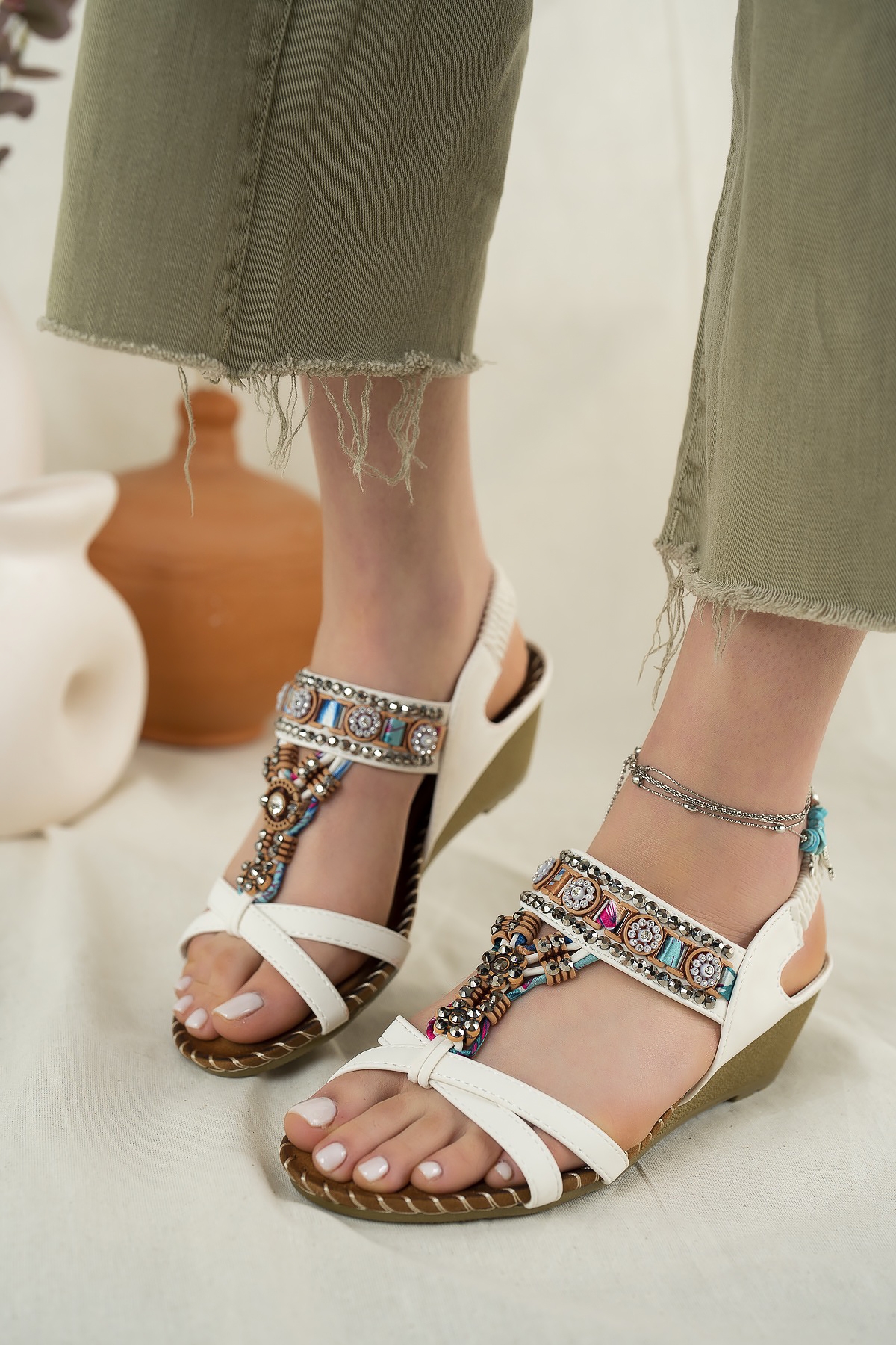 Angelina Anatomik Fashion Taşlı Günlük Kadın Sandalet - Görsel 2