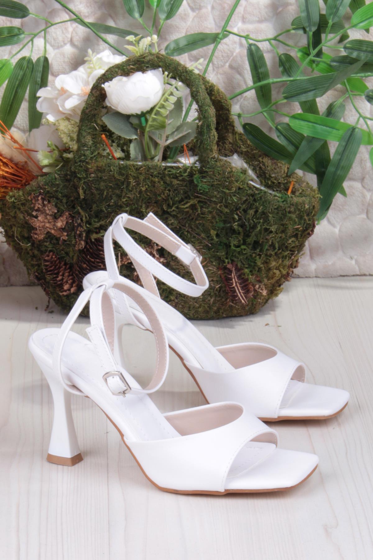 5134 Ares Tek Bantlı İnçe Yüksek Topuklu Kadın Ayakkabı - Görsel 6