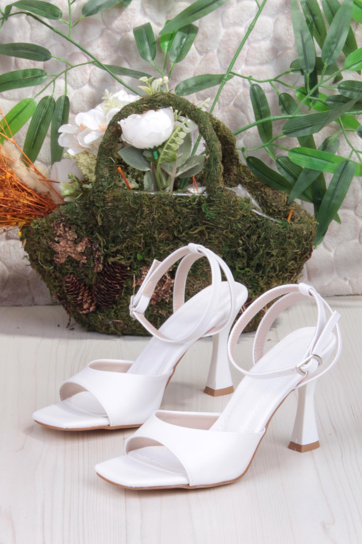 5134 Ares Tek Bantlı İnçe Yüksek Topuklu Kadın Ayakkabı - Görsel 7