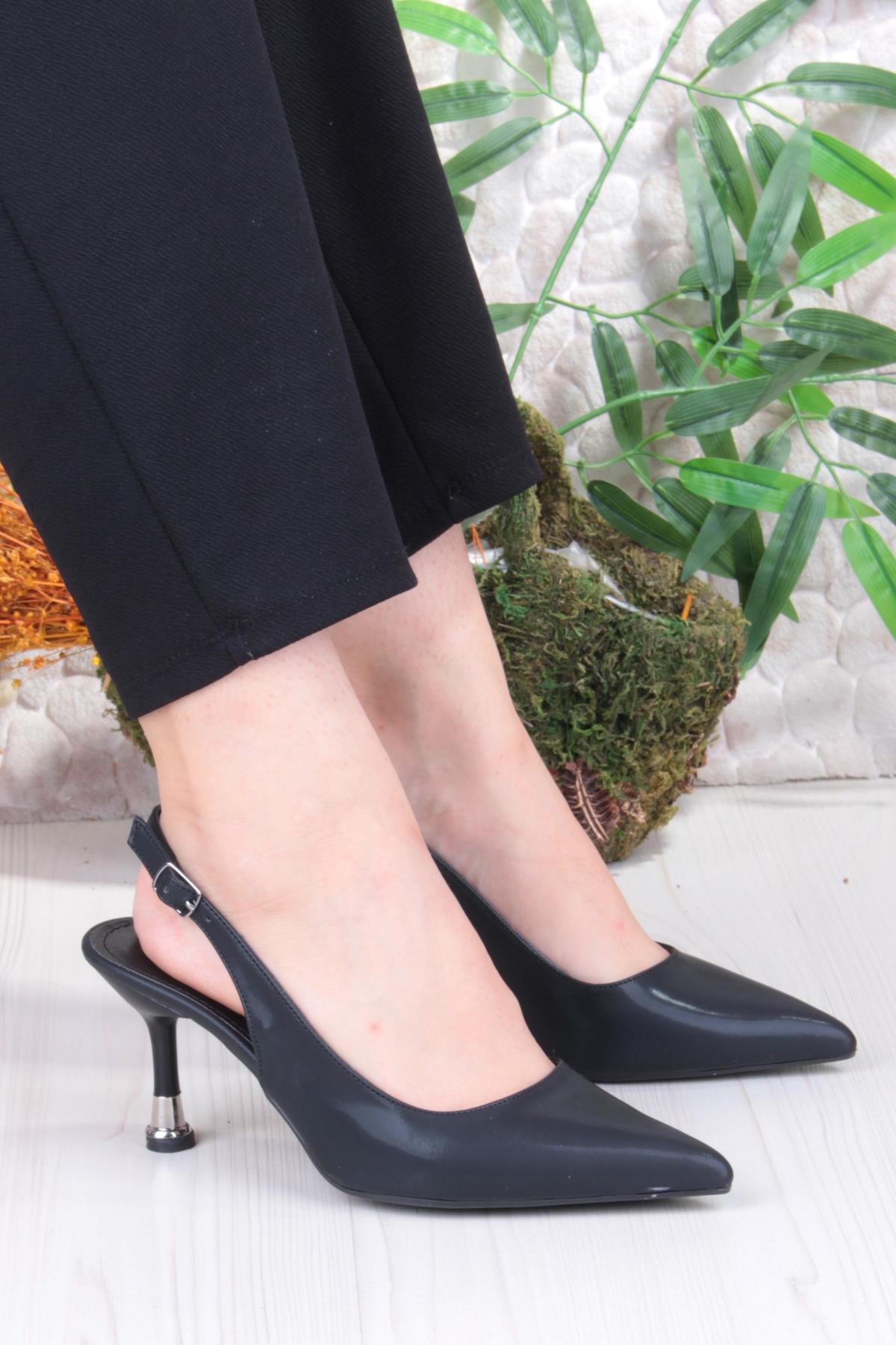 35244 Ceyn Simli Rugan Önü Kapalı Arkası Açık Topuklu Kadın Ayakkabı - Görsel 2