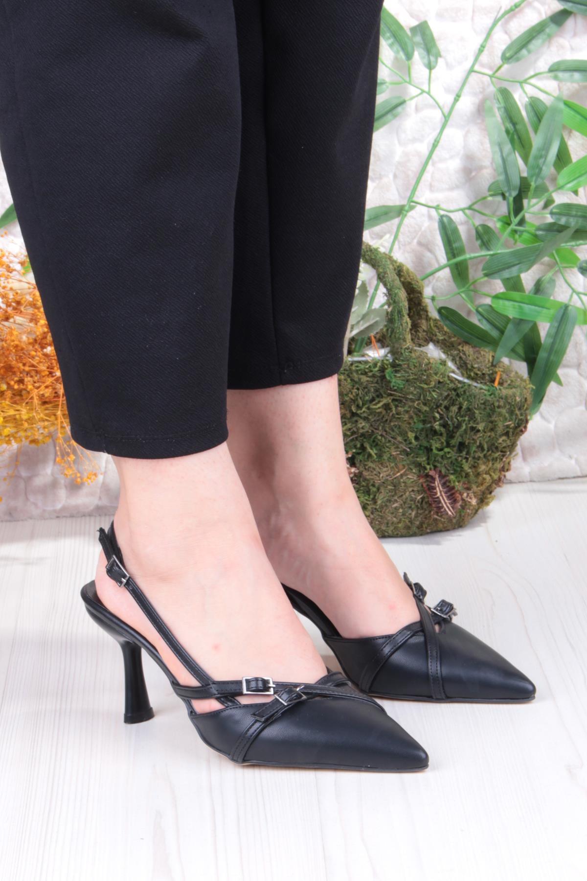 2105 Ceyn Cilt Çapraz Çift Toka Detaylı Arkası Açık Topuklu Kadın Ayakkabı - Görsel 4