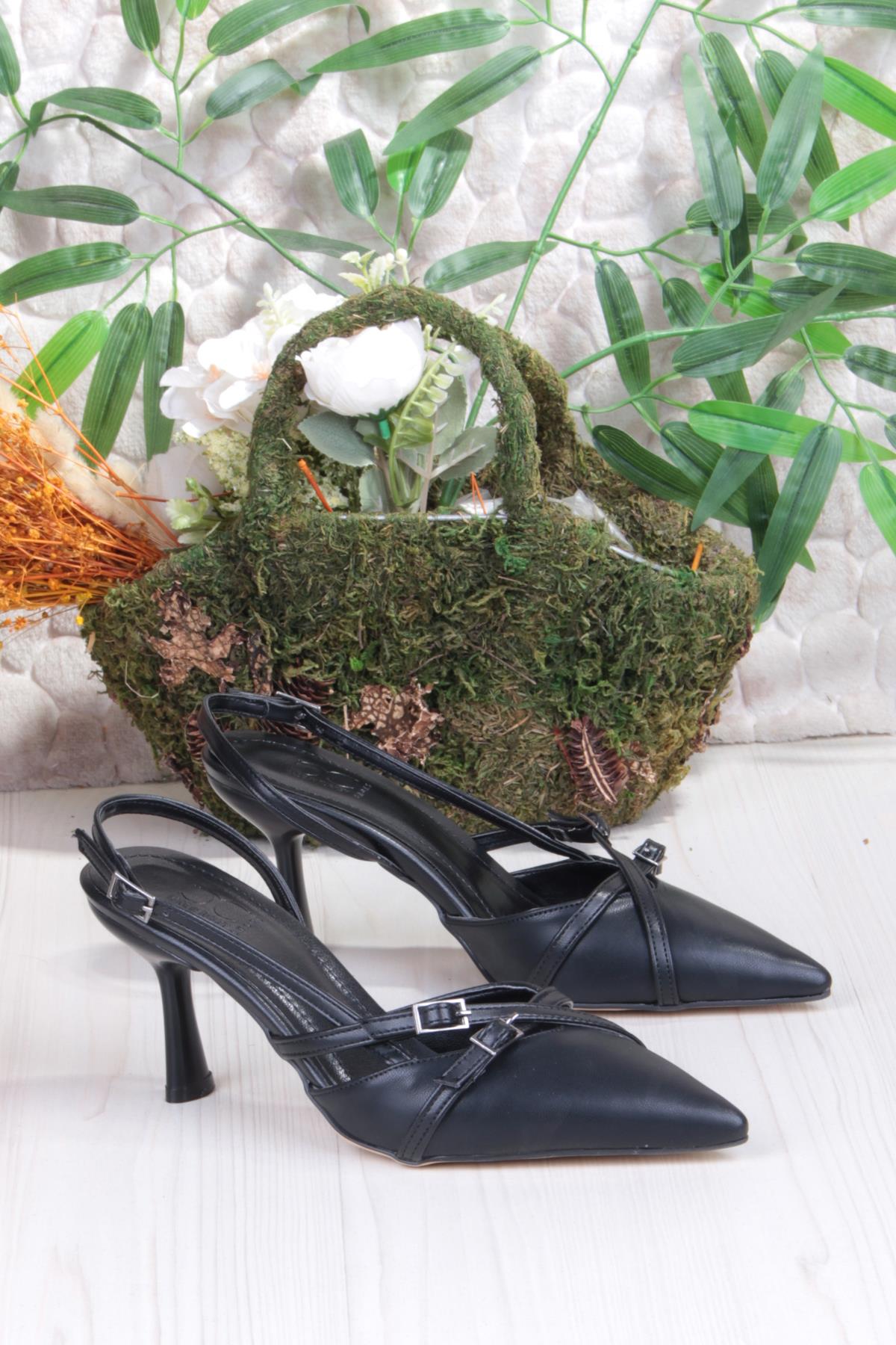 2105 Ceyn Cilt Çapraz Çift Toka Detaylı Arkası Açık Topuklu Kadın Ayakkabı - Görsel 6