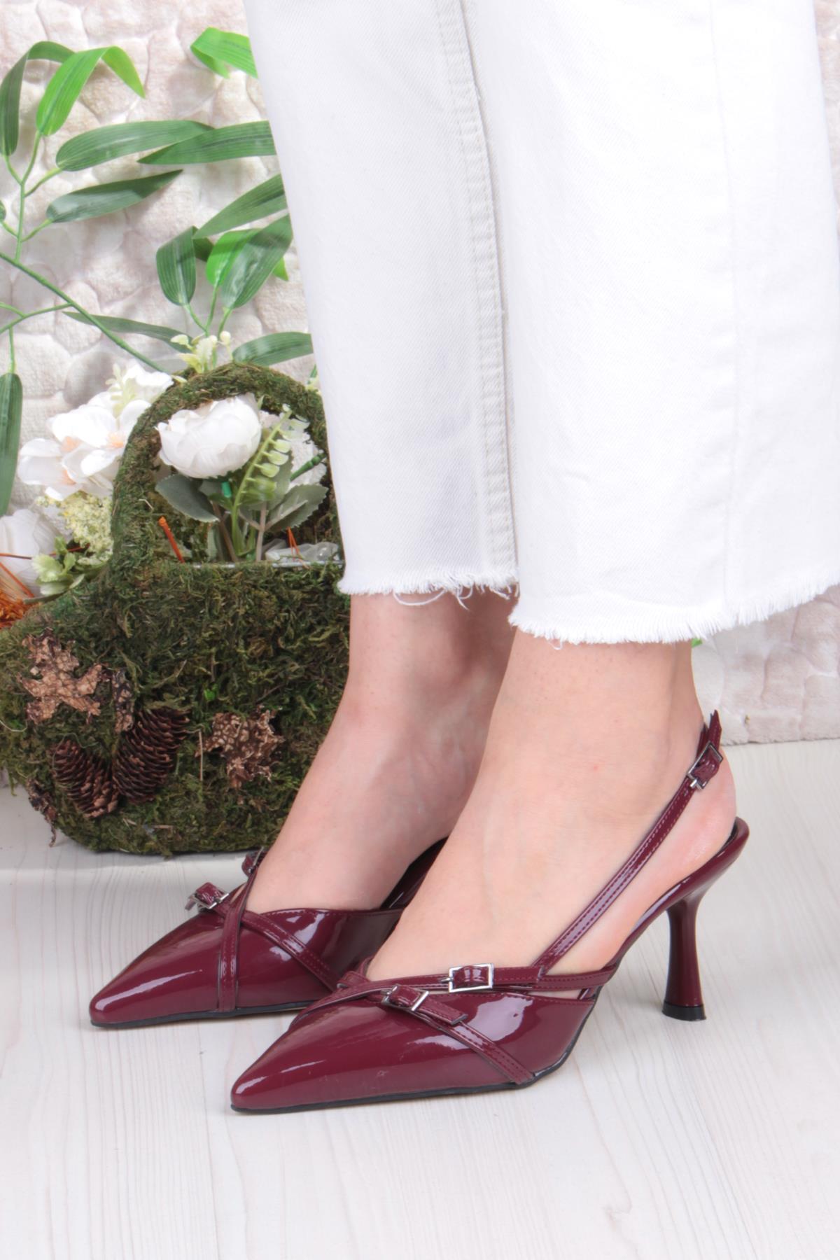 2105 Ceyn Rugan Çift Toka Detaylı Arkası Açık Topuklu Kadın Ayakkabı - Görsel 3