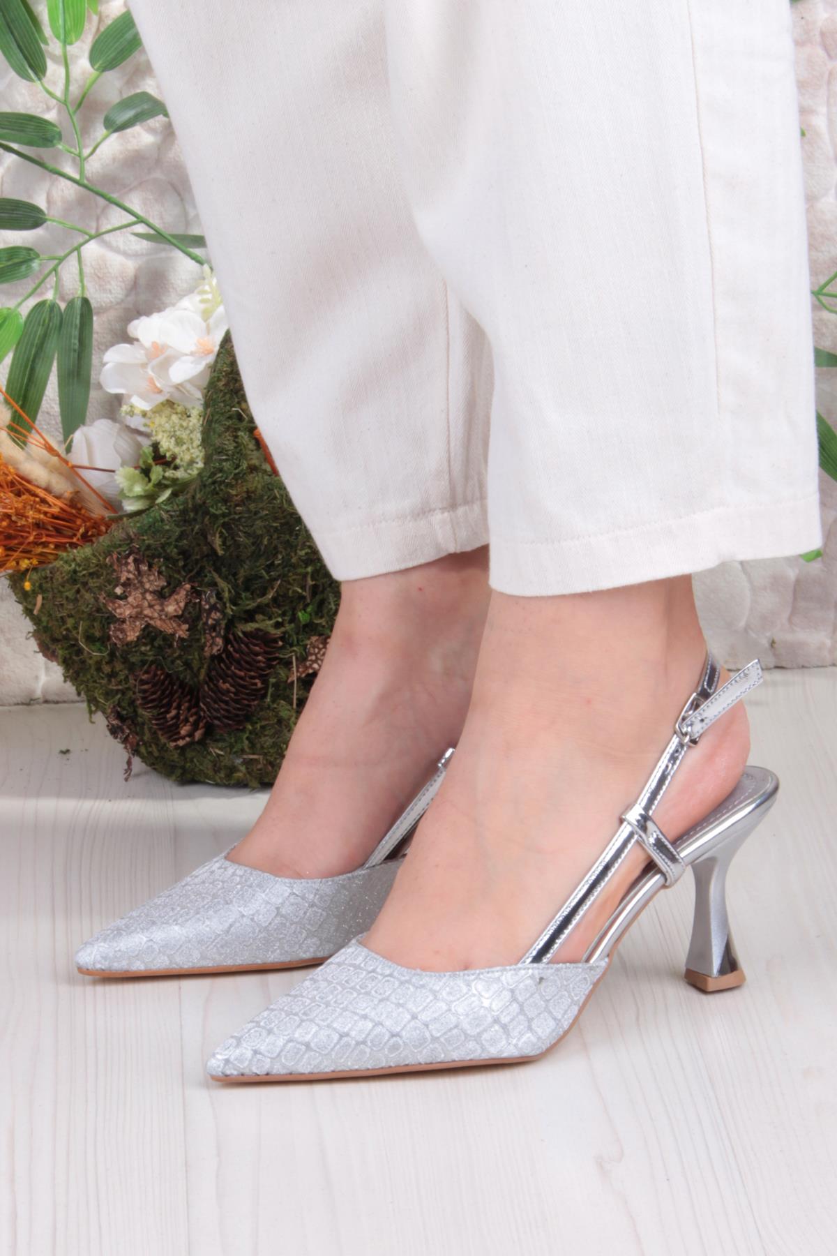 3580 Ceyn Saten Leopar Simli Arkası Açık Topuklu Kadın Ayakkabı - Görsel 3