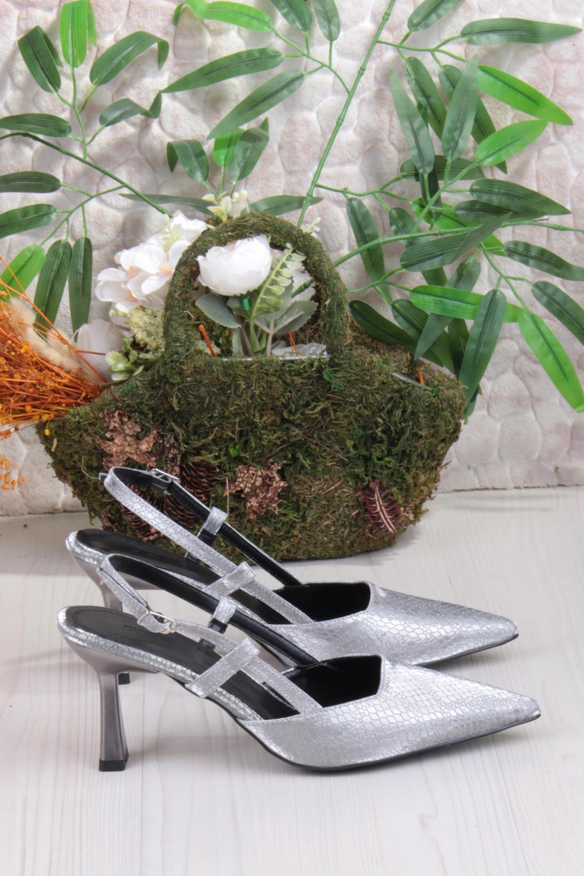 087-90 Fls Baskılı Arkası Açık Önü Kapalı Topuklu Ayakkabı - Görsel 5