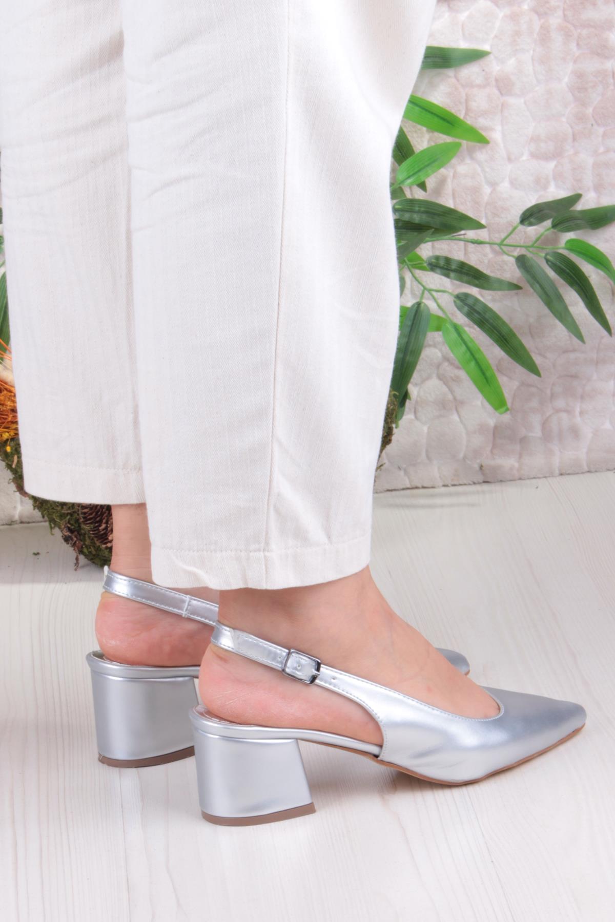 110-420 Fls Arkası Açık Kalın Topuk Klasik Kadın Ayakkabı - Görsel 5