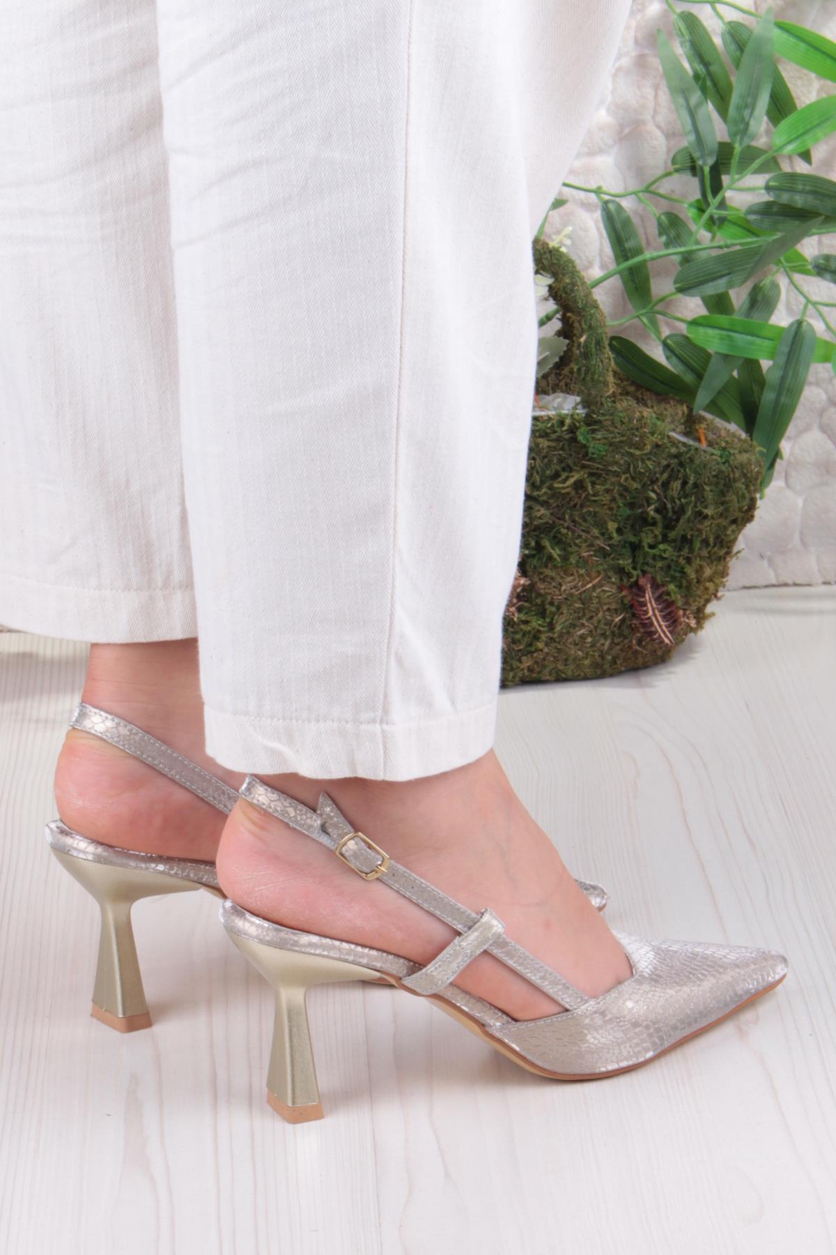 087-90 Fls Baskılı Arkası Açık Önü Kapalı Topuklu Ayakkabı - Görsel 5