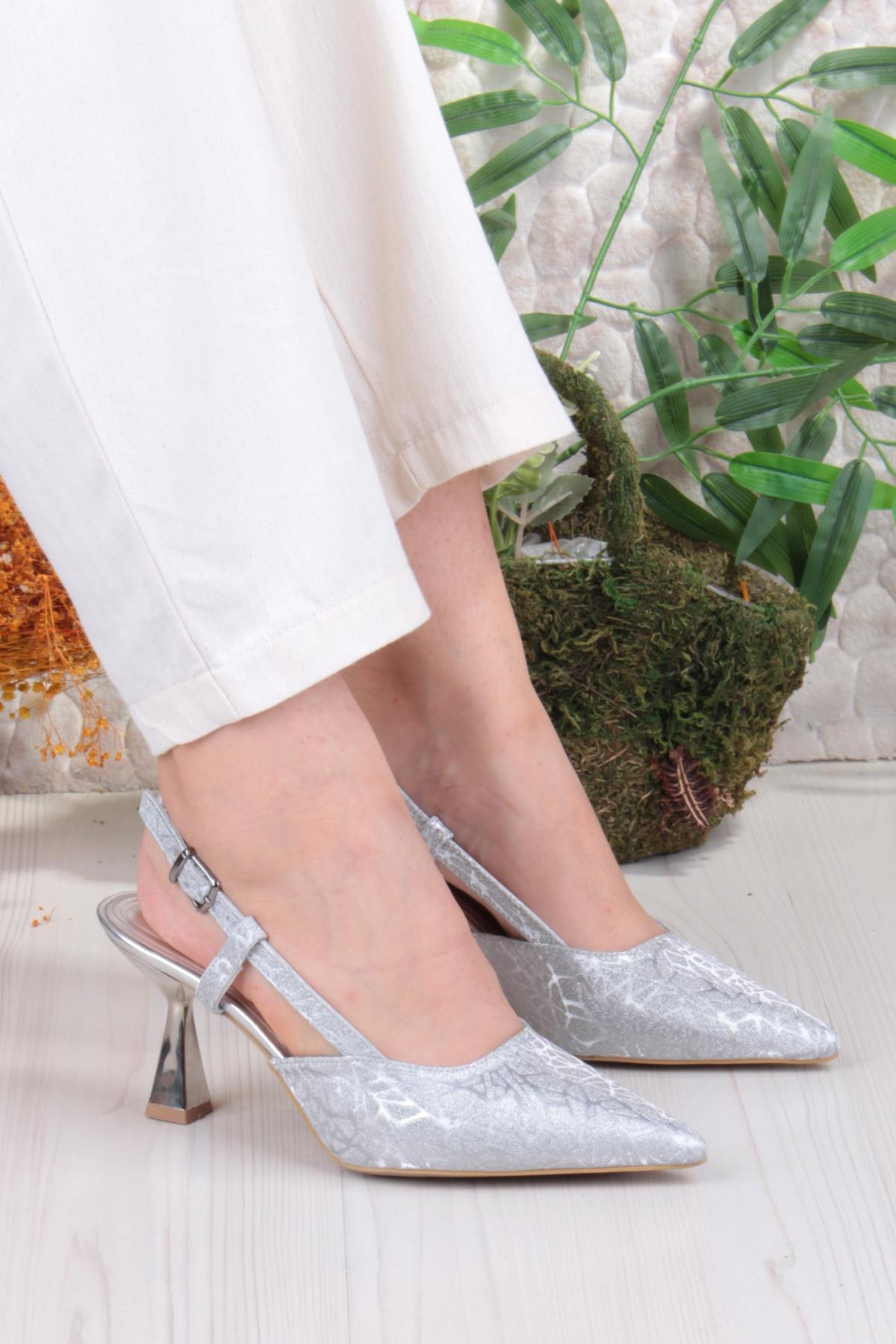 1182-09 Fls Saten Baskılı Arkası Açık Topuklu Kadın Ayakkabı - Görsel 2