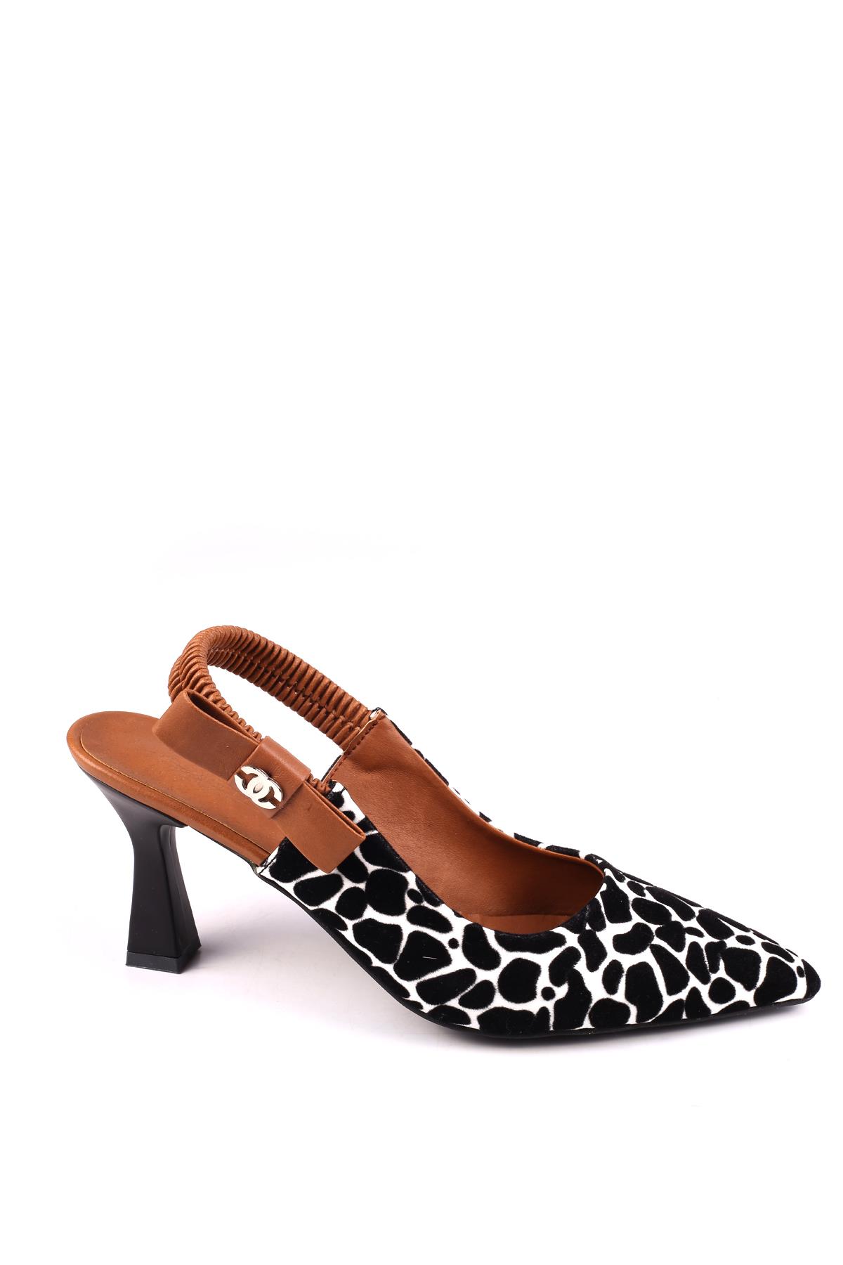 154 Kadın 8 Cm Topuklu Arkası Açık Stiletto Ayakkabı - Görsel 3