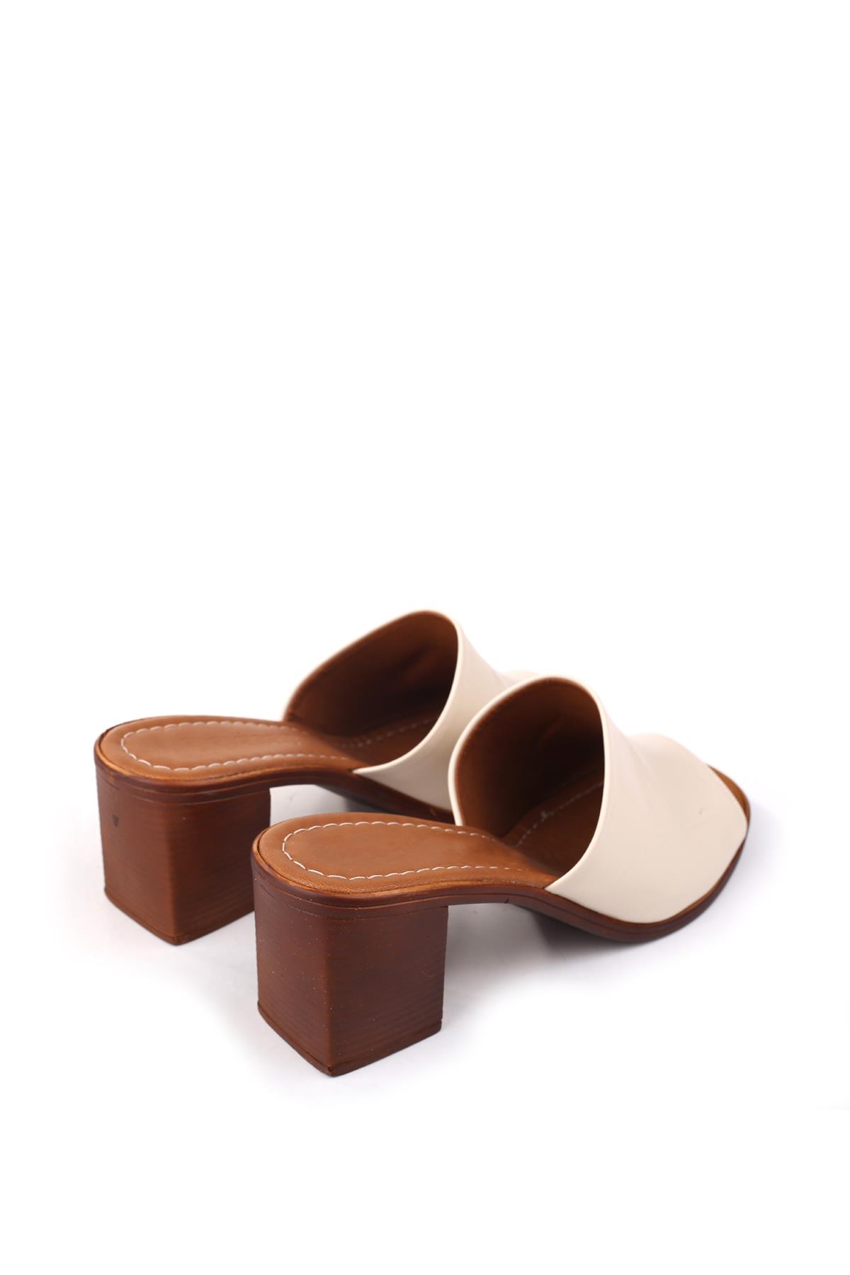 1701 Kadın 7 Cm Kare Topuk Rahat Taban Kadın Terlik - Görsel 5