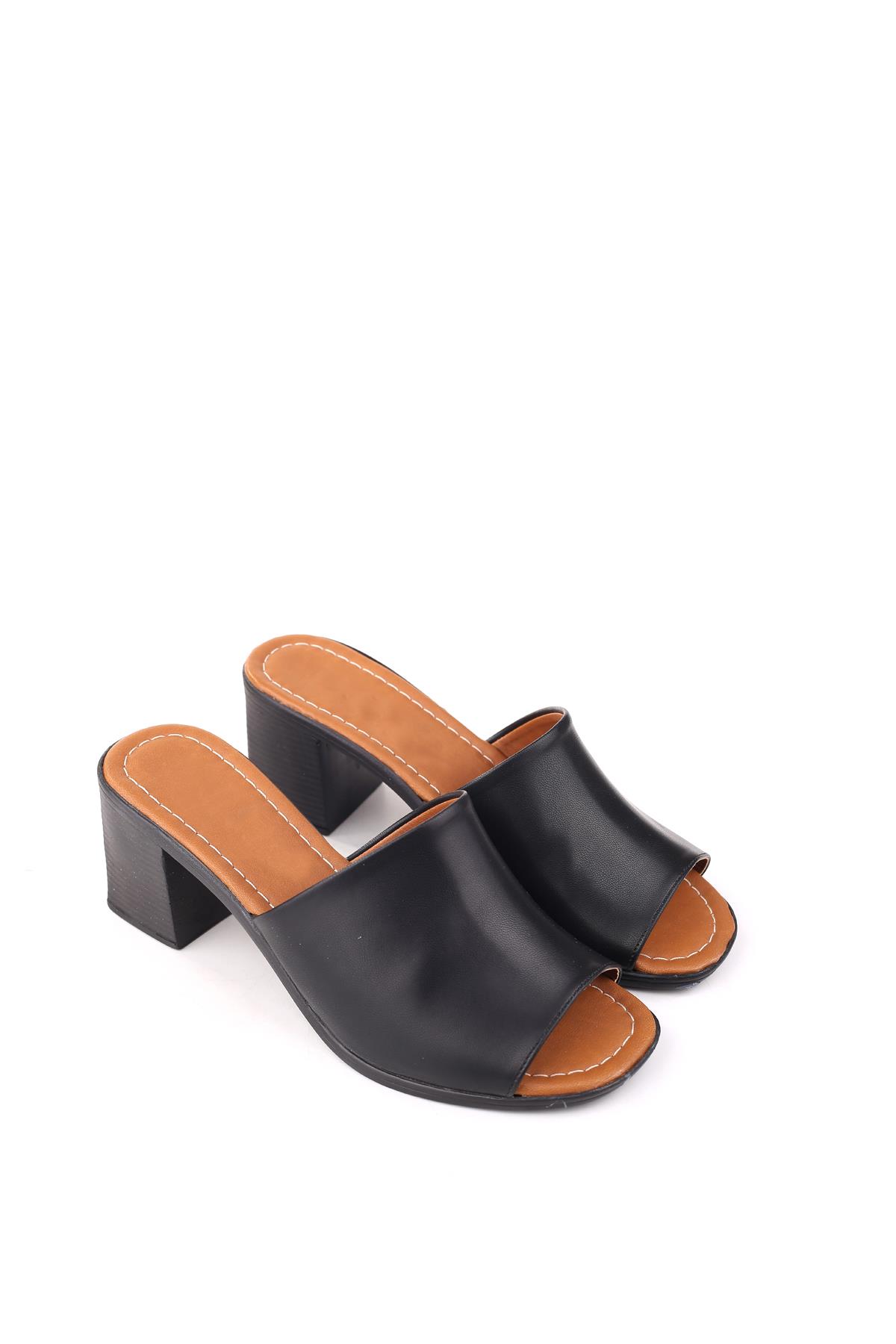 1701 Kadın 7 Cm Kare Topuk Rahat Taban Kadın Terlik - Görsel 2