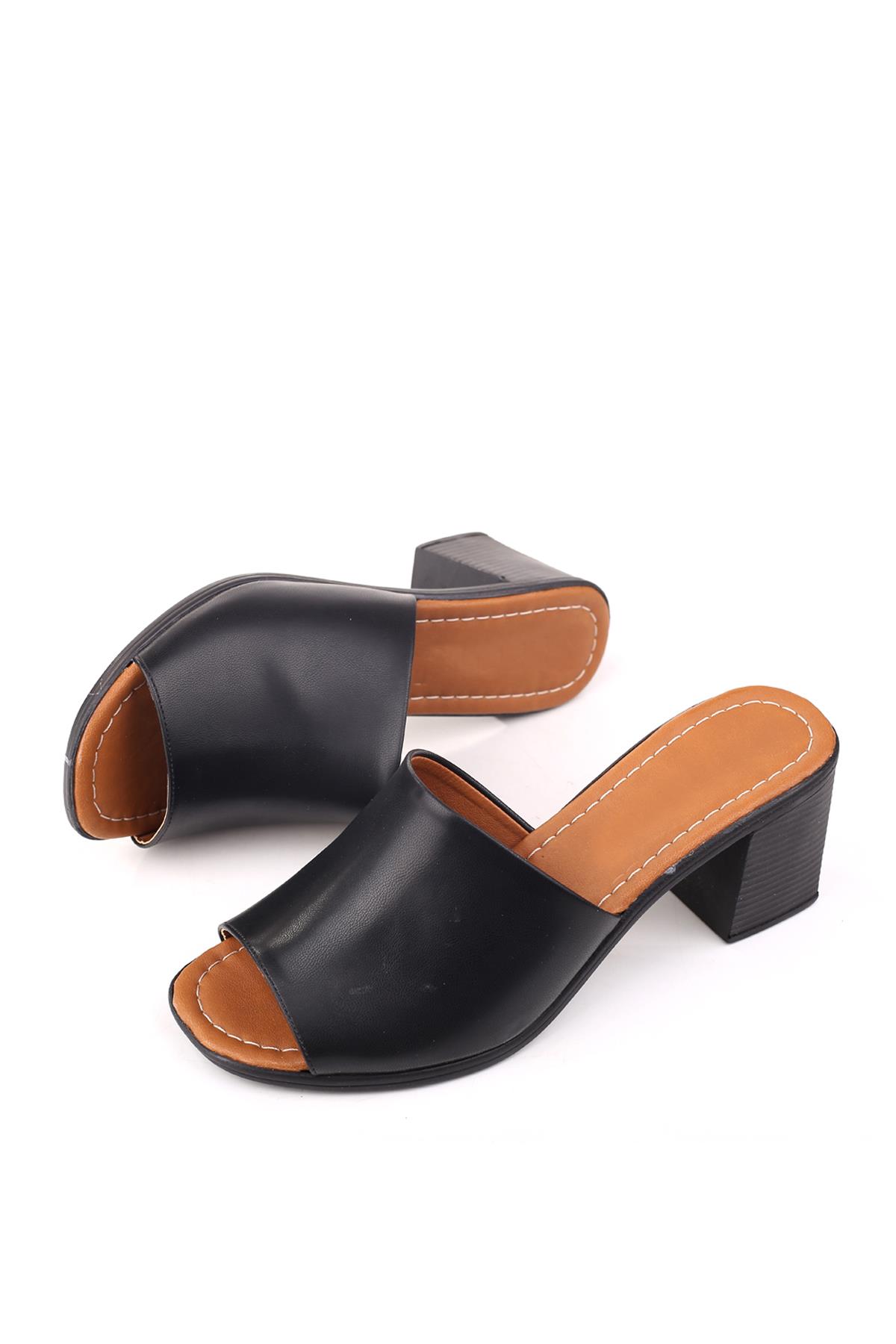 1701 Kadın 7 Cm Kare Topuk Rahat Taban Kadın Terlik - Görsel 4