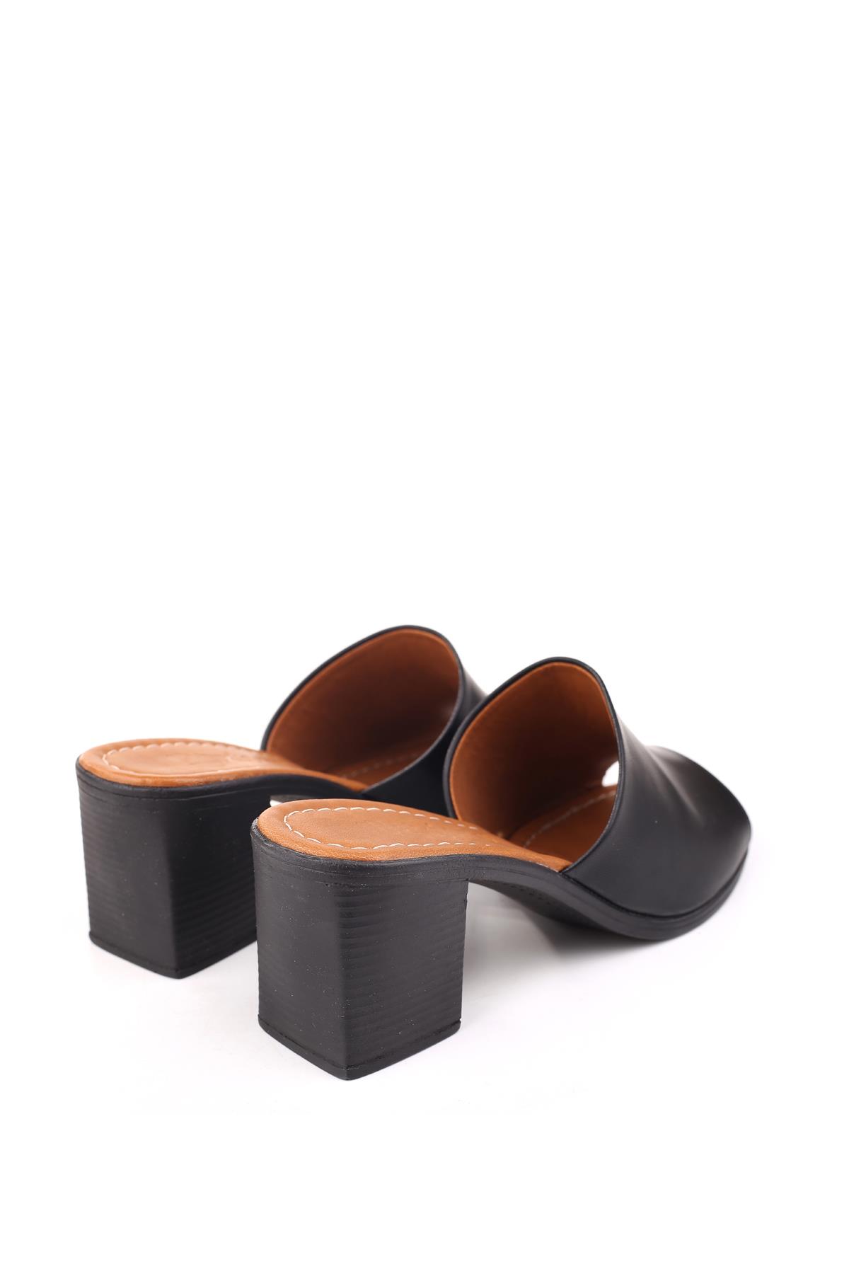 1701 Kadın 7 Cm Kare Topuk Rahat Taban Kadın Terlik - Görsel 5