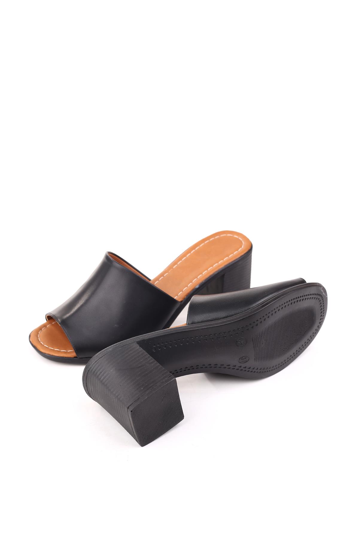 1701 Kadın 7 Cm Kare Topuk Rahat Taban Kadın Terlik - Görsel 6