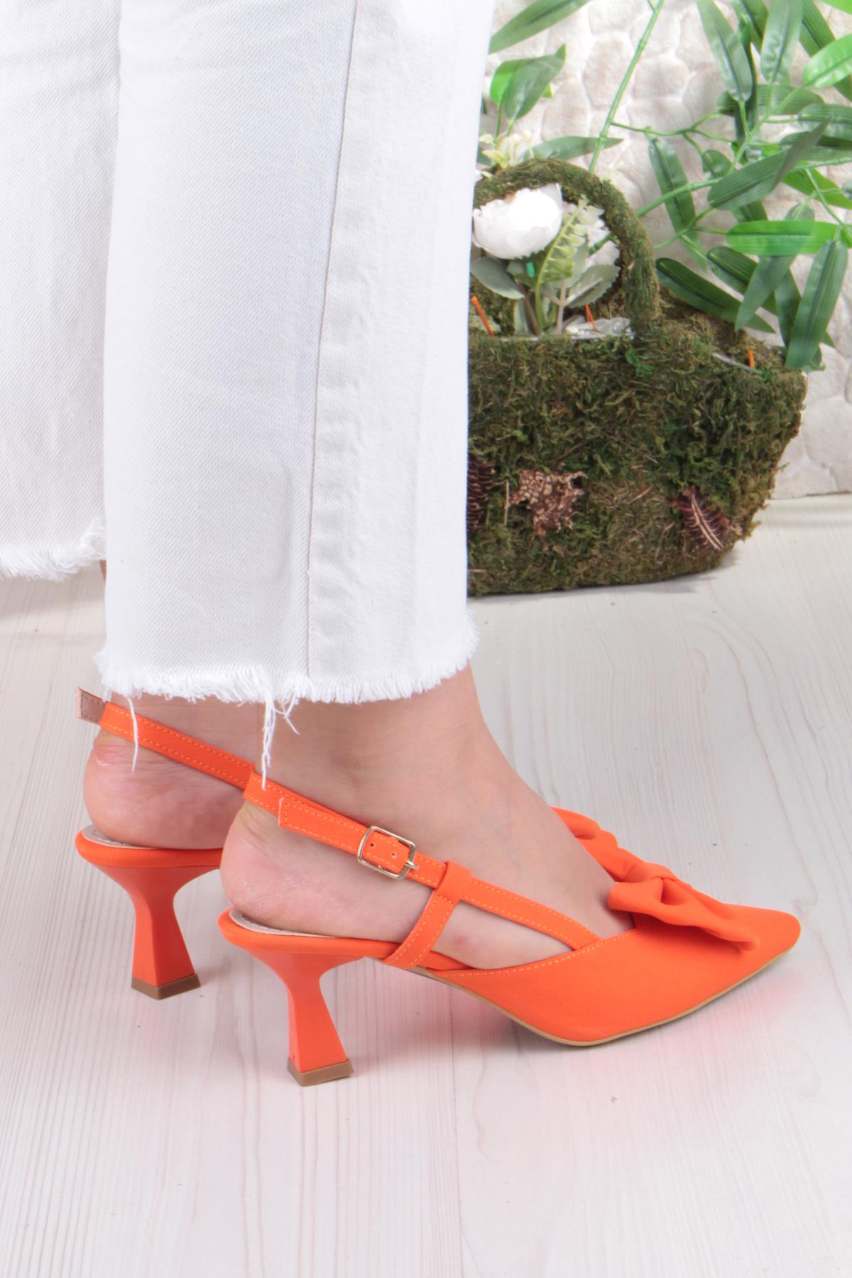 018-407 Fls Saten Önü Kapalı Fiyonklu Arkası Açık Topuklu Ayakkabı - Görsel 5