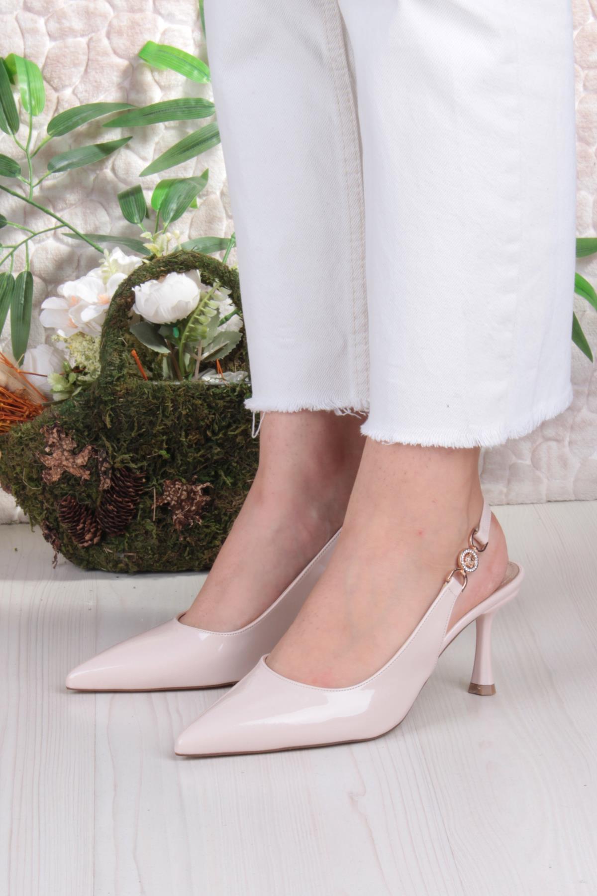 129-1122 Fls Rugan Önü Kapalı Arkası Açık Topuklu Kadın Ayakkabı - Görsel 3