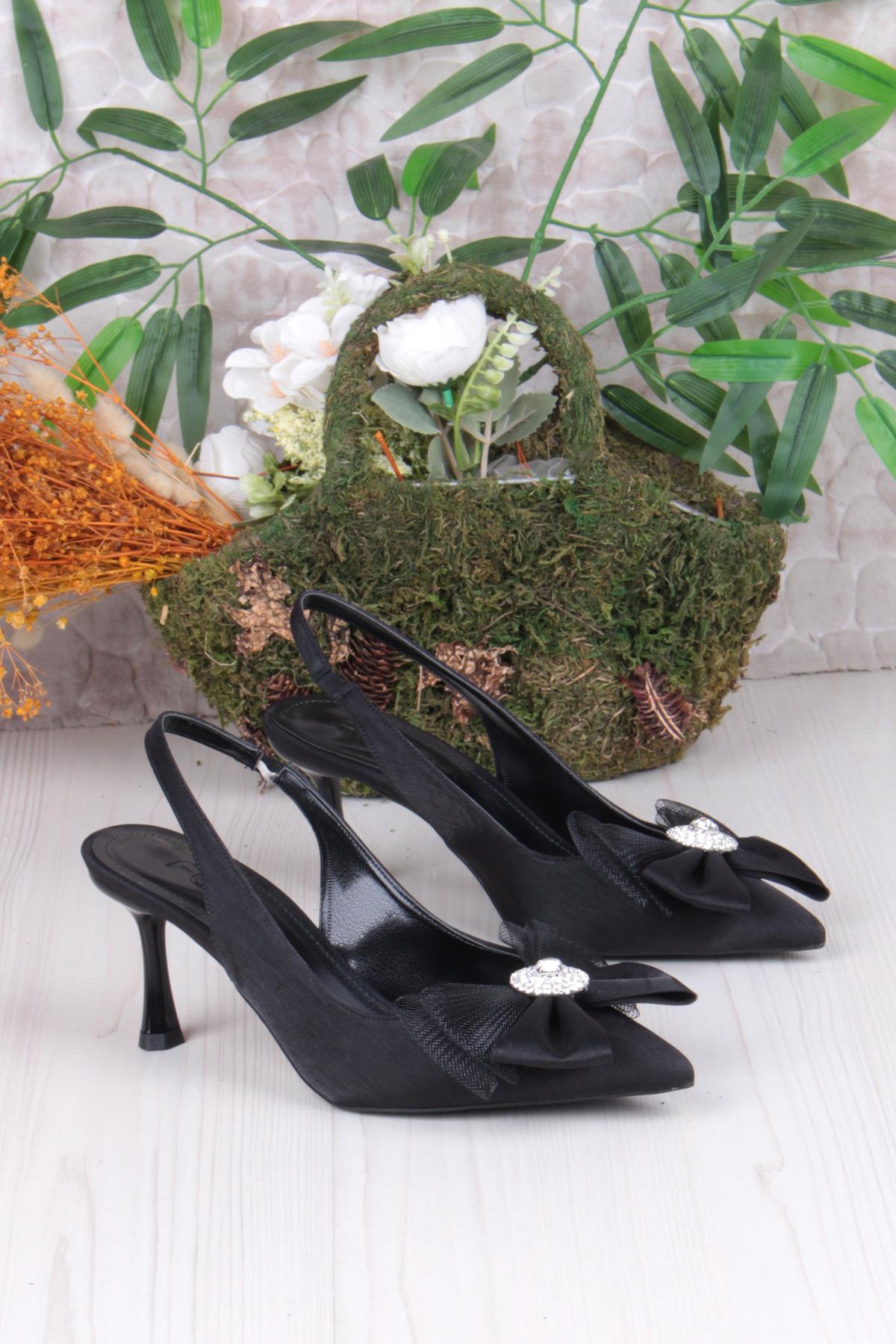 129-1070 Fls Saten Taşlı Fiyonk Detaylı Arkası Açık Önü Kapalı Topuklu Kadın Ayakkabı - Görsel 6