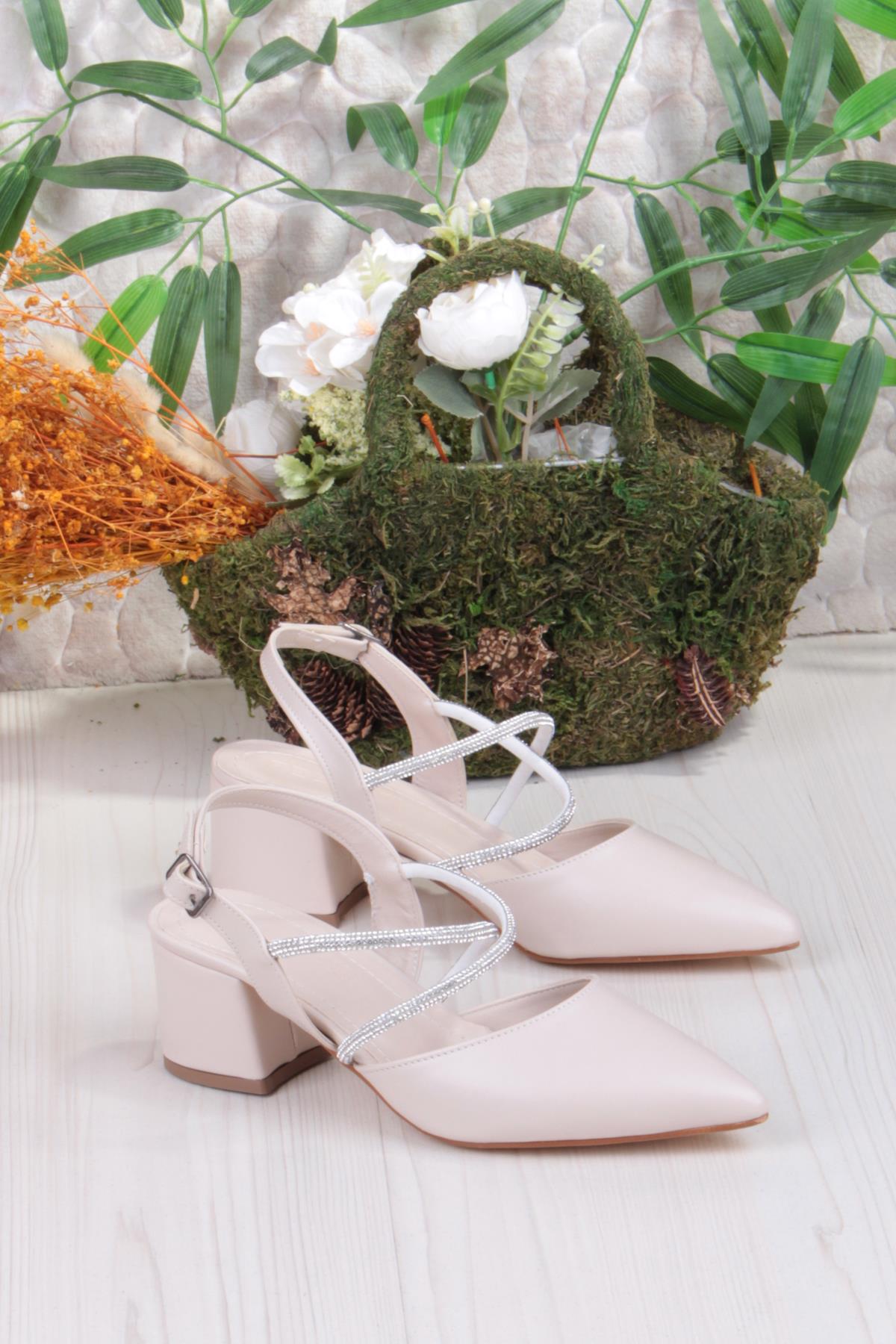 110-411 Çapraz Taşlı Arkası Açık Klasik Topuklu Kadın Ayakkabı - Görsel 2