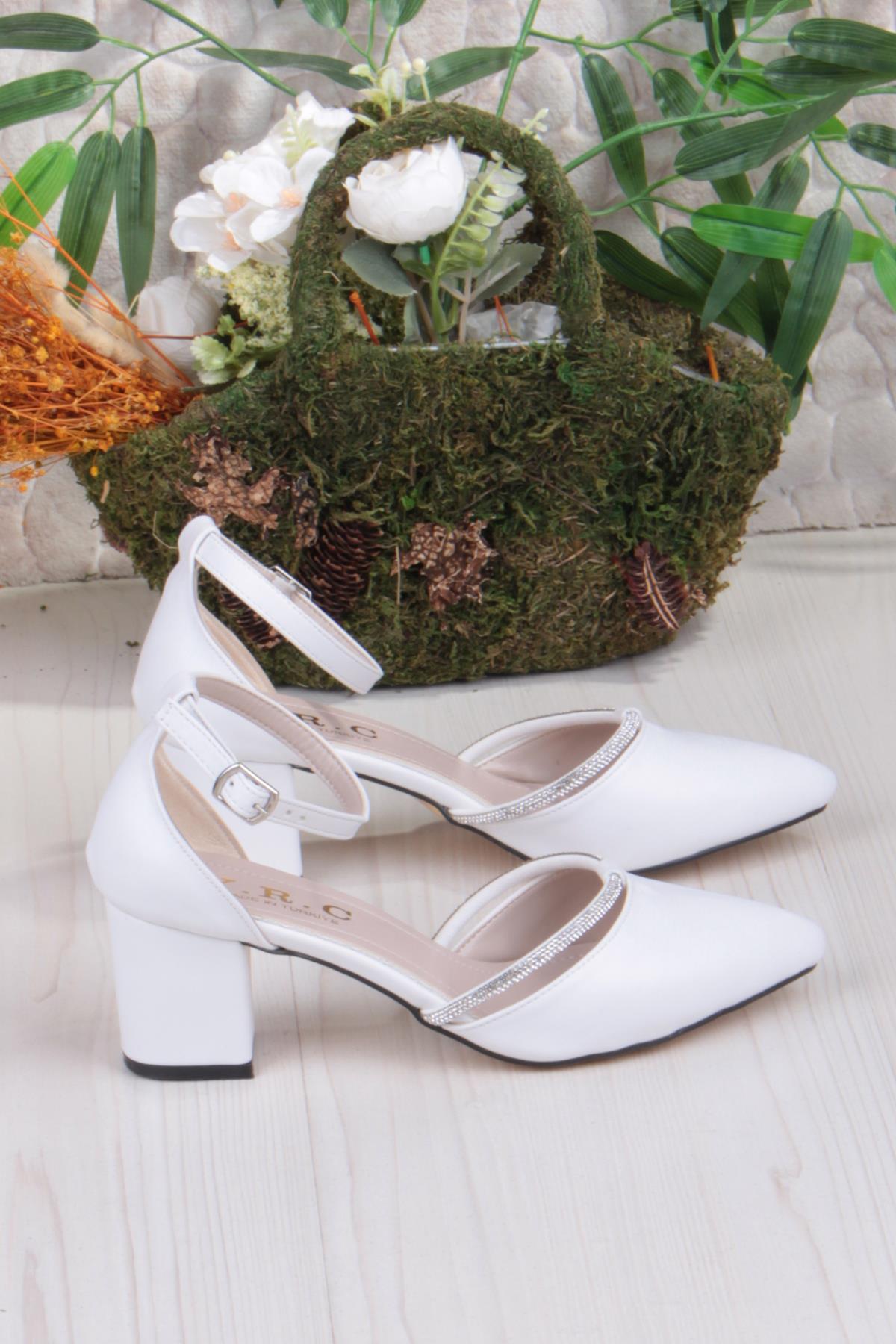 35619 Biye Taşlı Kalın Topuklu Kadın Ayakkabı - Görsel 3