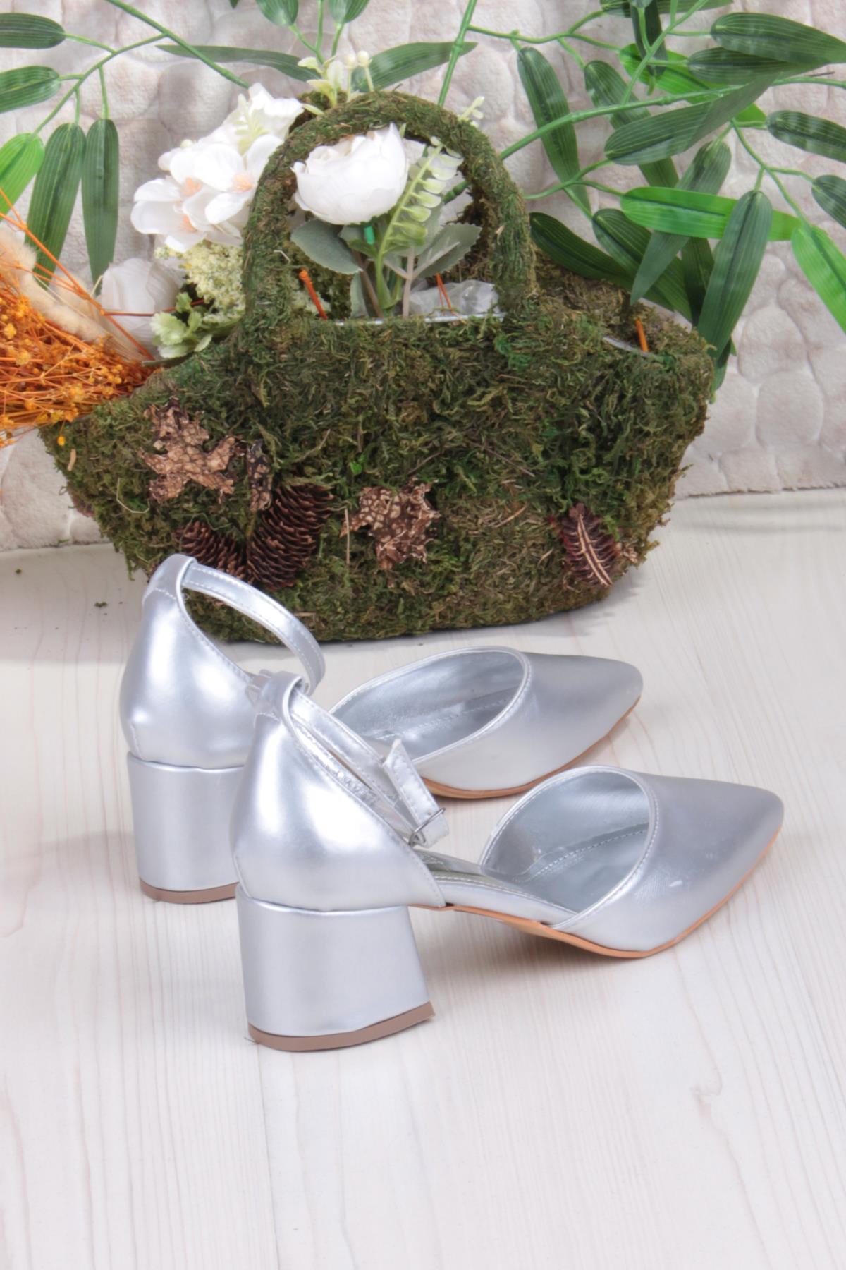 110-416 Rahat Alçak Kalın Topuklu Kadın Ayakkabı - Görsel 5